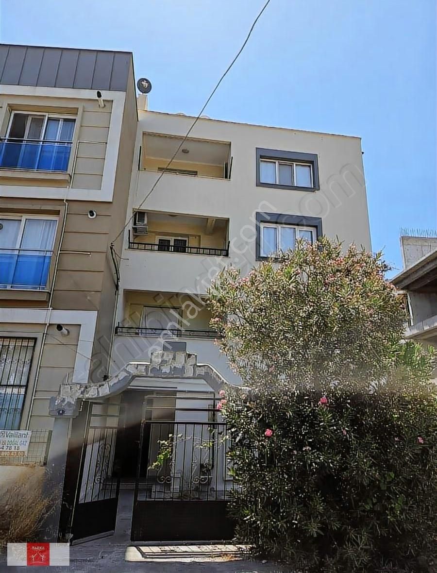 Ege Üni Dibinde 2+1 Eşyalı Doğalgazlı Kiralık Daire