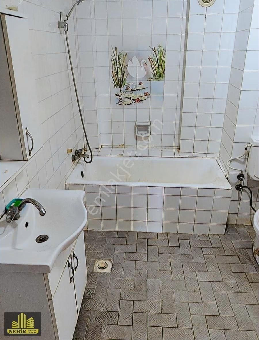 Buca'nın En Çok Tercih Edilen Bölgesinde Kiralık Daire.... - Görsel 2