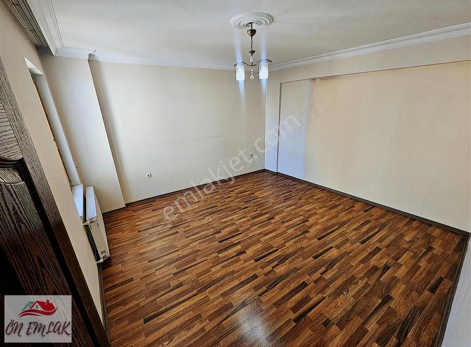 Ön Emlak'tan Burhaniye Merkezde Kiralık Geniş 4+1 Daire! - Görsel 24