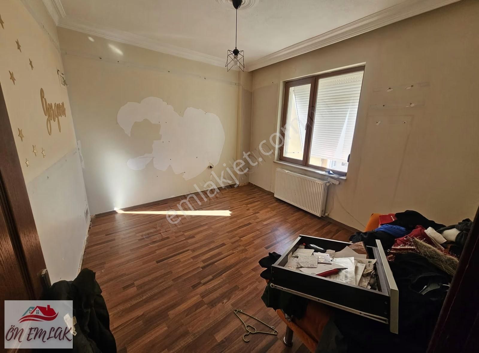 Ön Emlak'tan Burhaniye Merkezde Kiralık Geniş 4+1 Daire! - Görsel 4