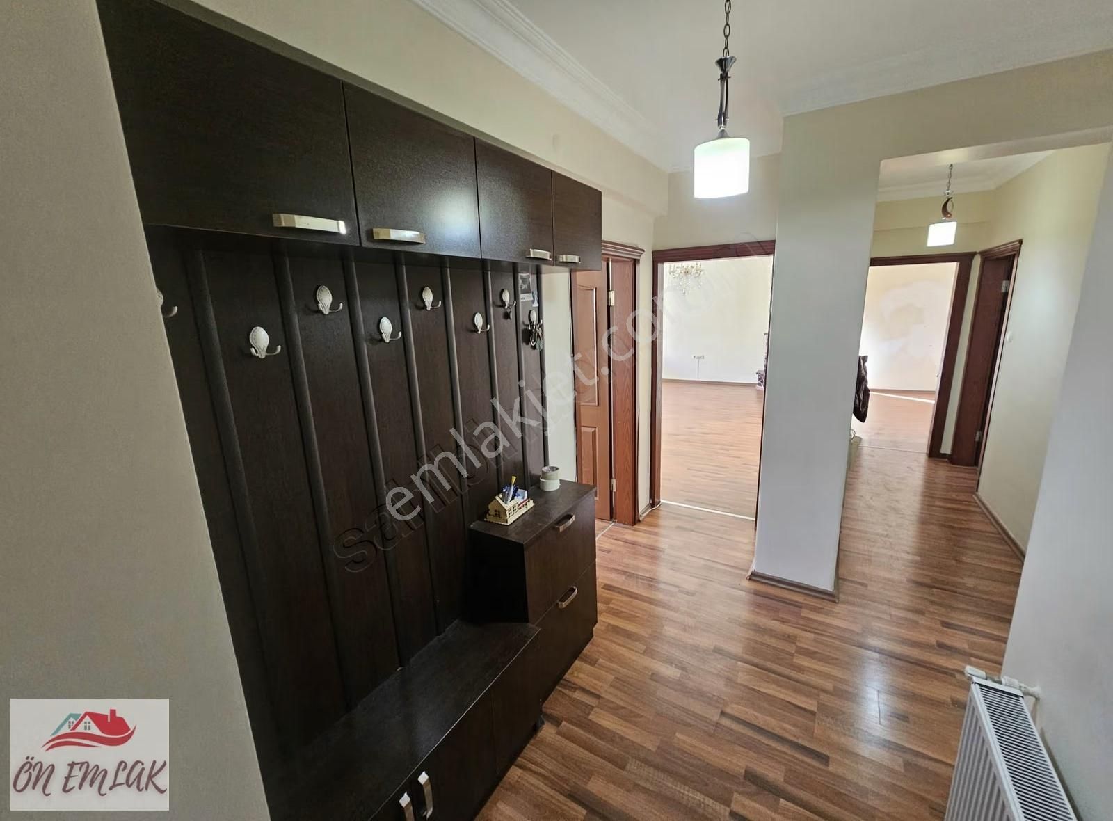 Ön Emlak'tan Burhaniye Merkezde Kiralık Geniş 4+1 Daire! - Görsel 28