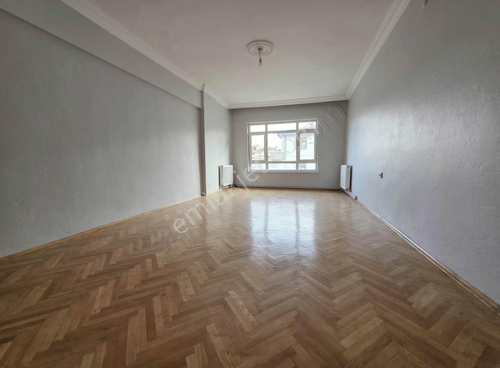 Ayyıldız Projesine Yakın Katta Çift Balkonlu 3+1 Satılık Daire - Görsel 10