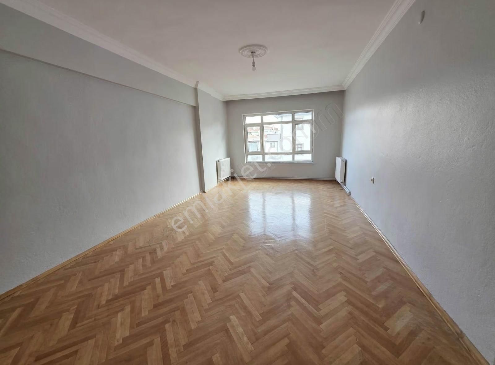 Ayyıldız Projesine Yakın Katta Çift Balkonlu 3+1 Satılık Daire - Görsel 14