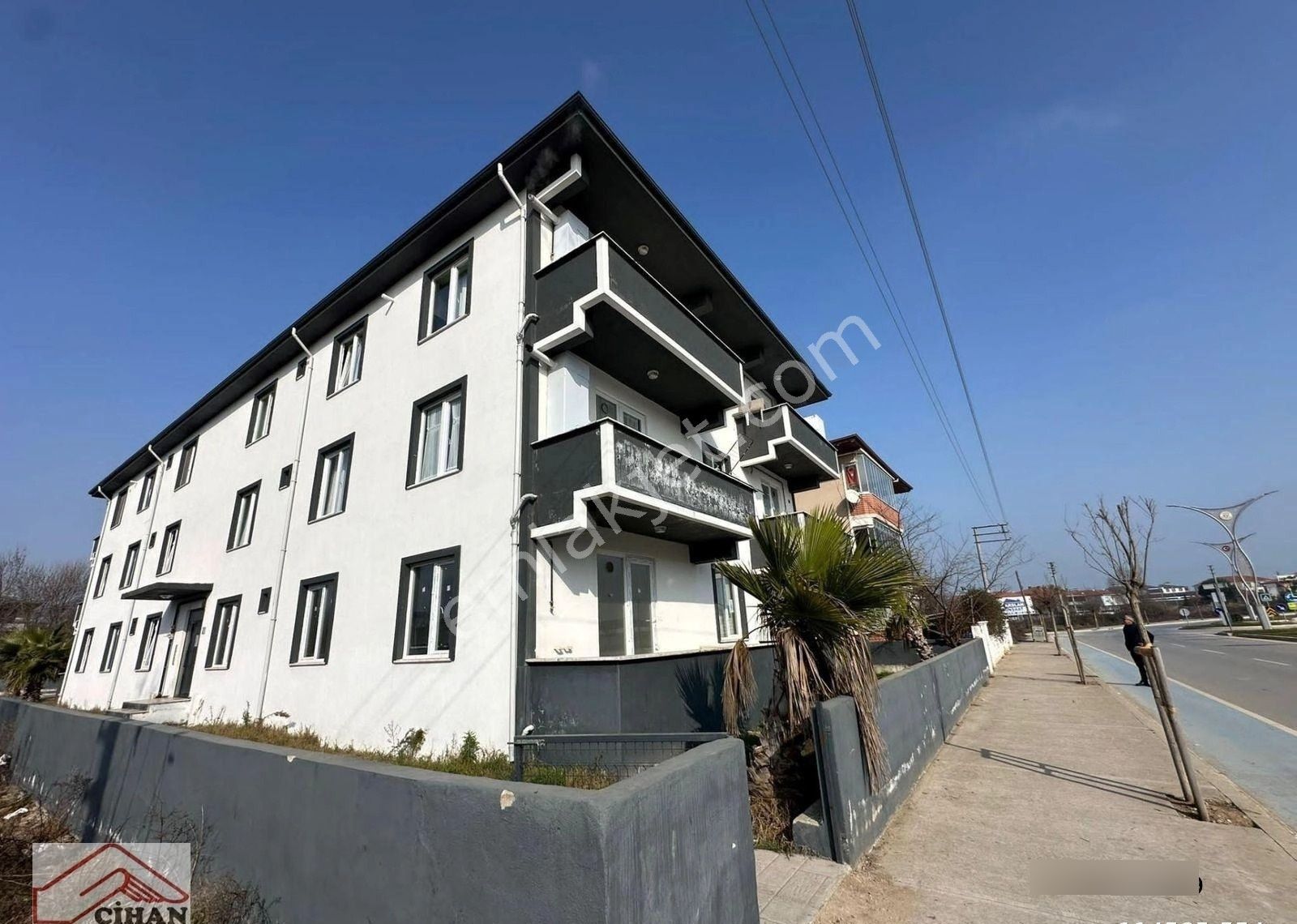 Havuzlu Eşyalı 2+1 Daire - Görsel 16