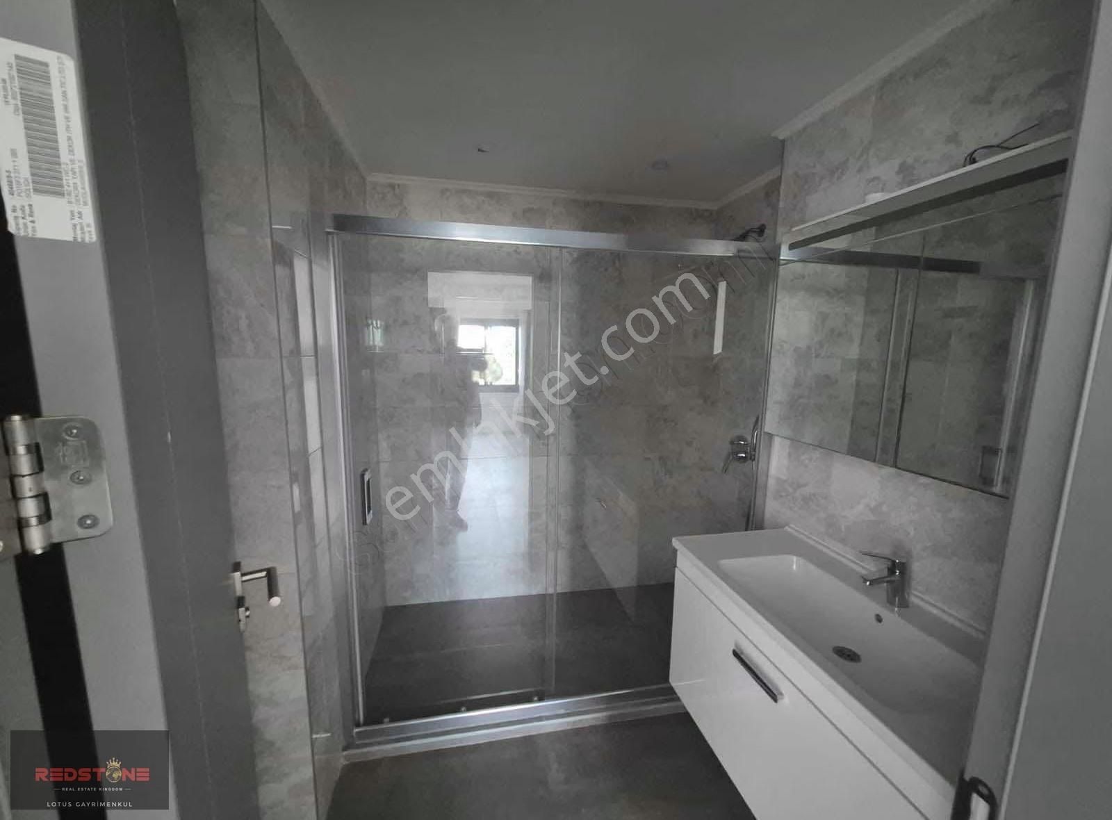 Bardakçı'da 2+1 Bahçe Katı Kiralık Residence Daire - Görsel 21