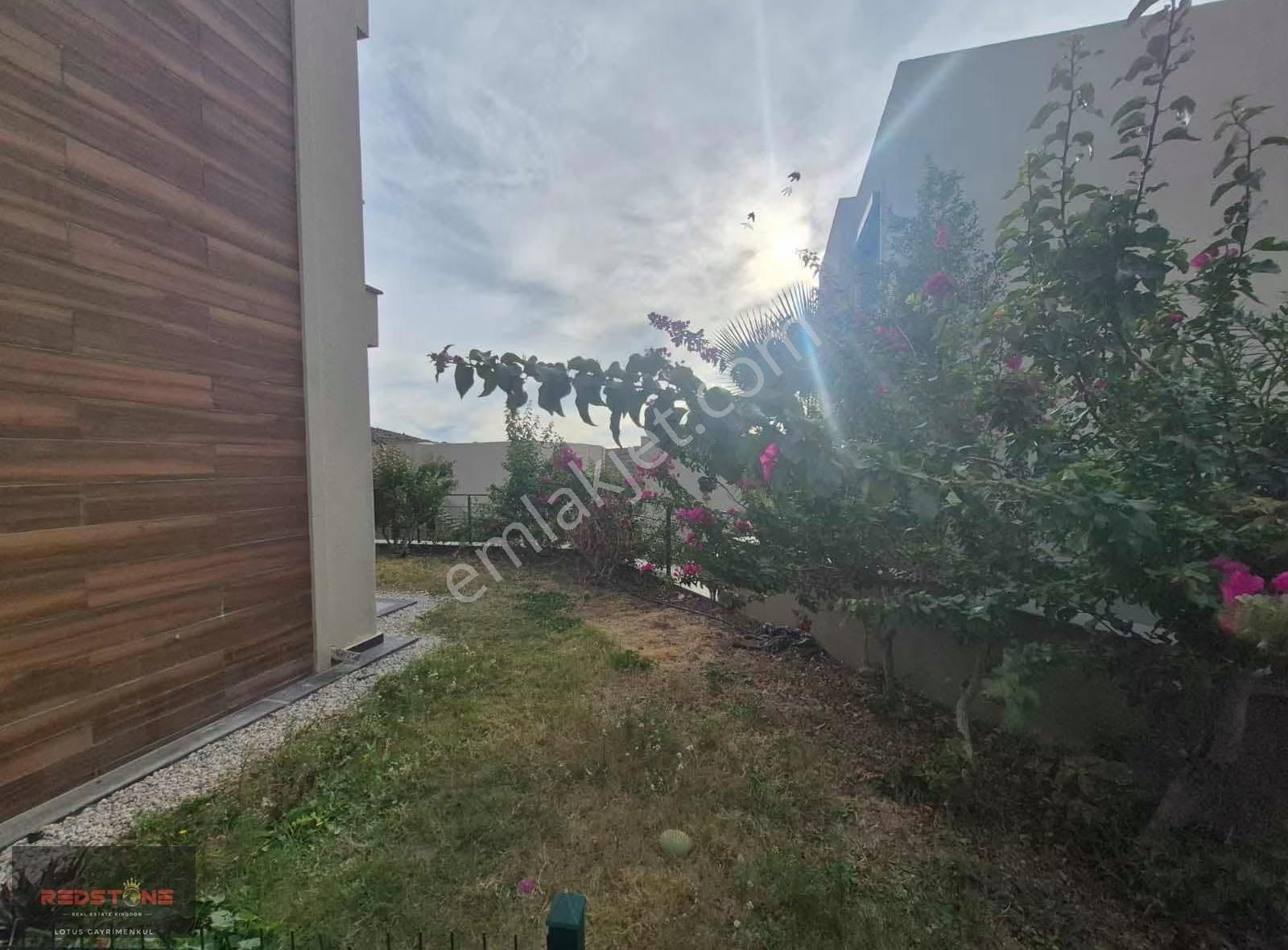 Bardakçı'da 2+1 Bahçe Katı Kiralık Residence Daire - Görsel 6