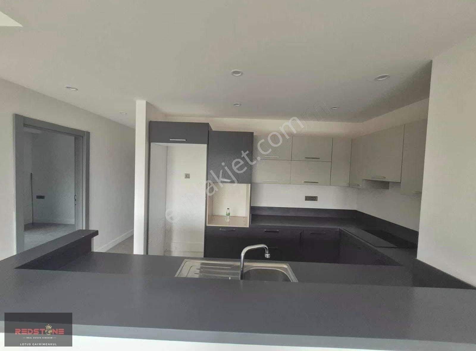 Bardakçı'da 2+1 Bahçe Katı Kiralık Residence Daire - Görsel 3