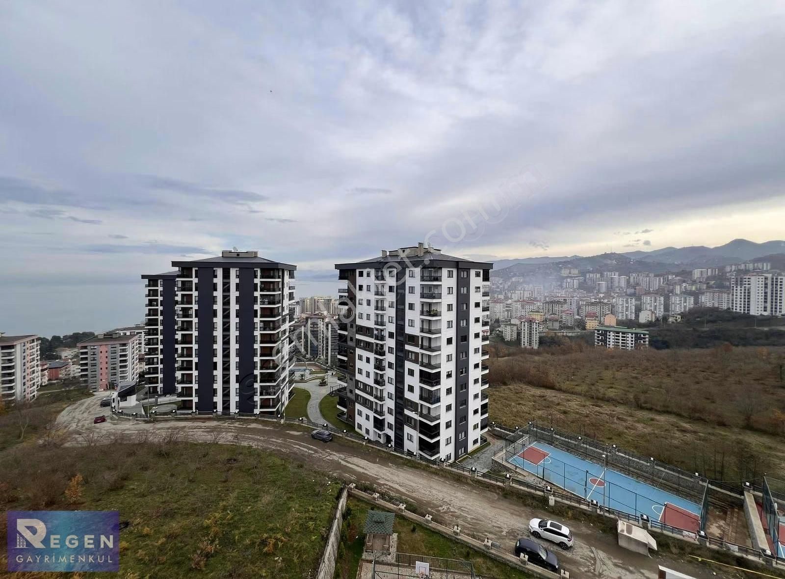 Regen Gayrimenkul'den Trabzon Yalıncak'ta Satılık 3+1 Daire - Görsel 15