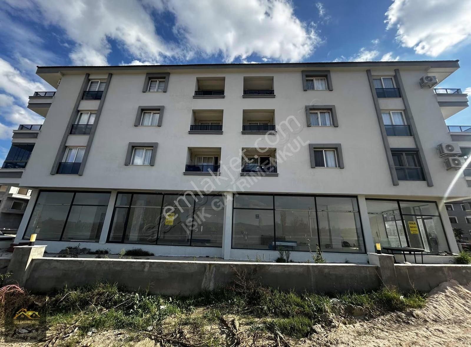 Işık Gayrimenkul'den Kiralık Fatih Mh. Depolu 170 M2 Dükkan - Görsel 7