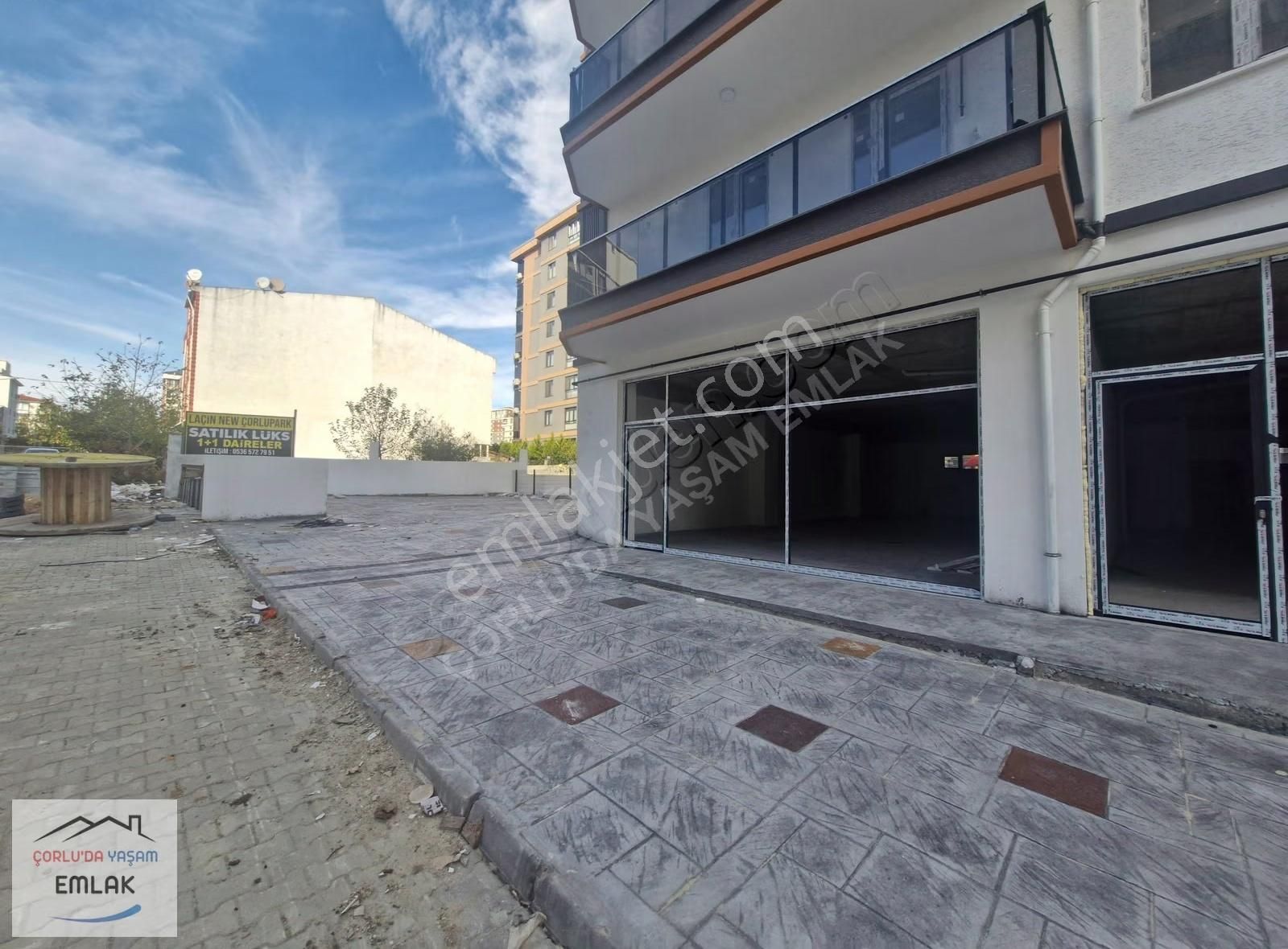 Şeyhsinan'da Laçin New Çorlu Park Projesinde Satılık Dükkan - Görsel 3