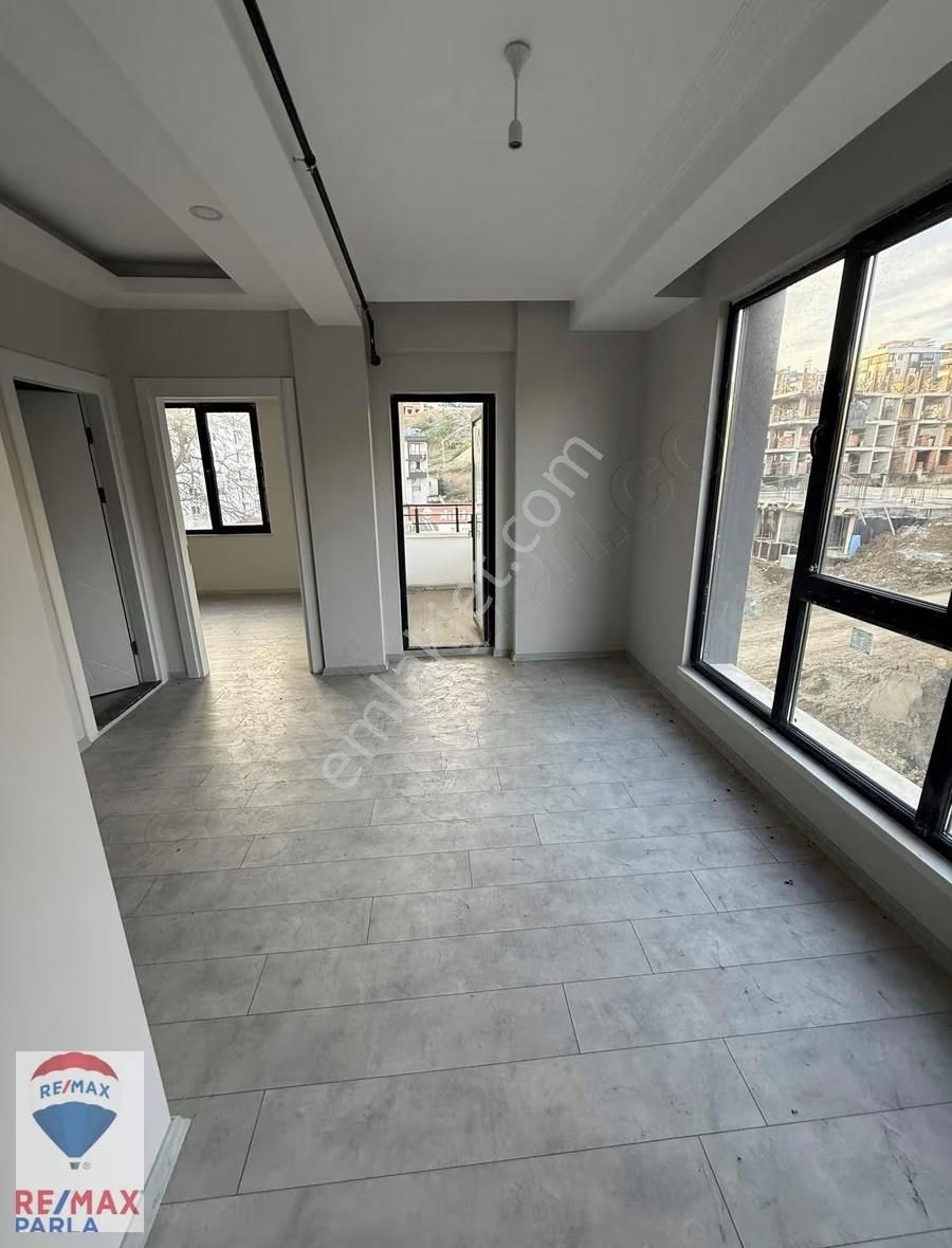 Gelişen Ve Değer Kazanan Lokasyon Fırsat Daire - Görsel 8