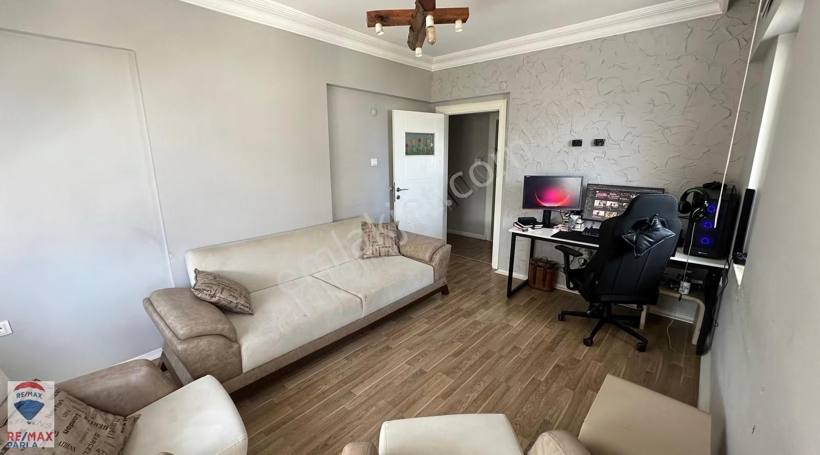 Sahile Ve Ulaşıma Çok Yakın Panoramik Manzaralı 3+1 Daire! - Görsel 2