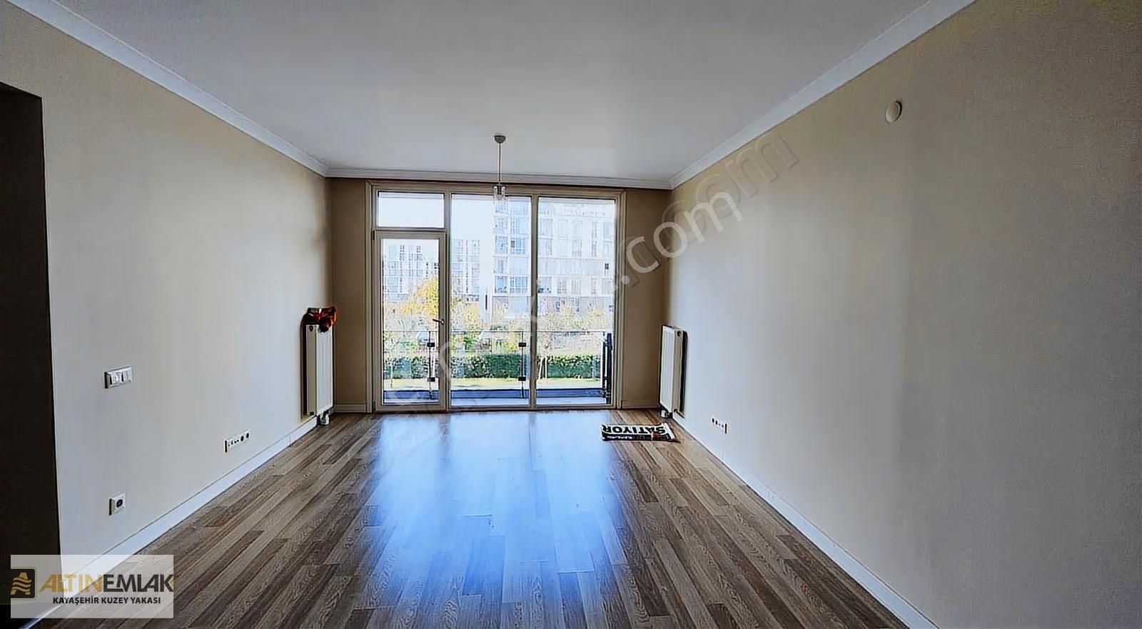 Emlak Konut Başakşehir Evleri Boş 2+1 Satılık Daire/for Sale