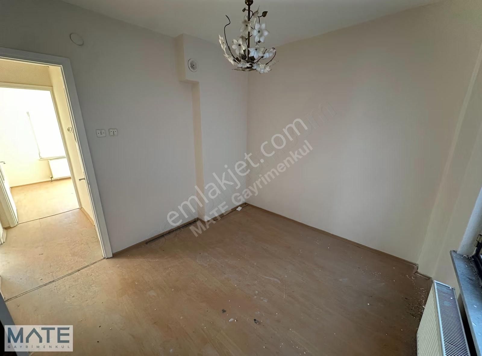 Çarşı Merkezde Doğalgaz Kombili 2+1 Satılık Daire - Görsel 32