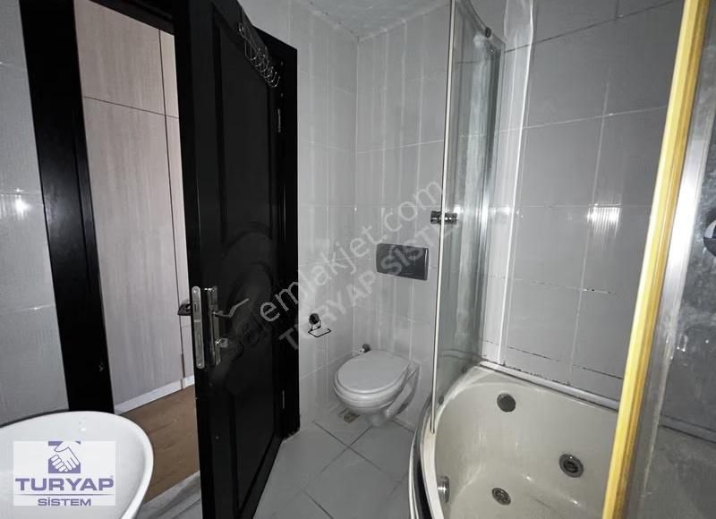 Forum'a Yürüme Mesafesi Havuzlu Sitede Geniş 4+1 Kiralık Daire - Görsel 8