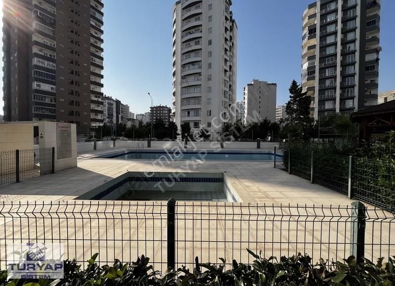 Forum'a Yürüme Mesafesi Havuzlu Sitede Geniş 4+1 Kiralık Daire - Görsel 14