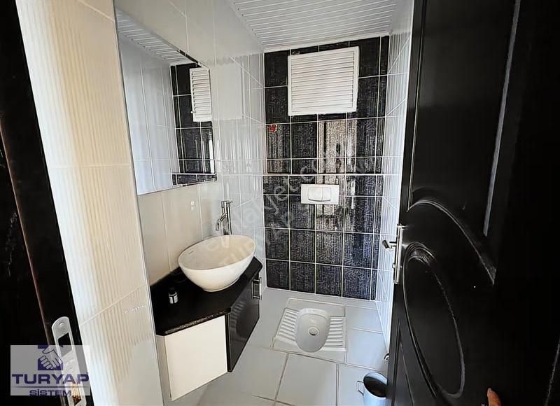 Forum'a Yürüme Mesafesi Havuzlu Sitede Geniş 4+1 Kiralık Daire - Görsel 7