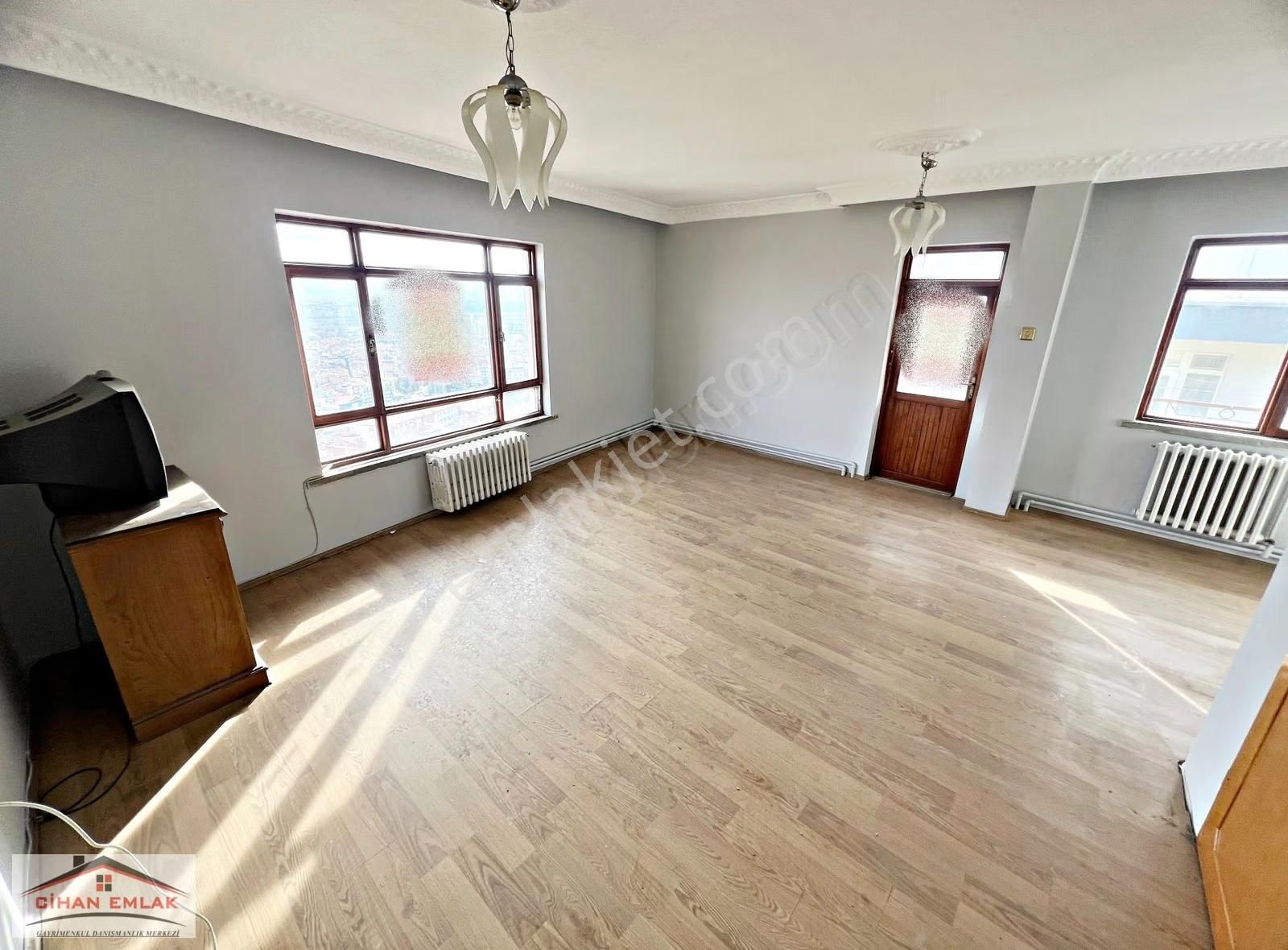 Ergenekon Savaştepede Muhteşem Manzaralı Satlık 2+1 Daire - Görsel 14