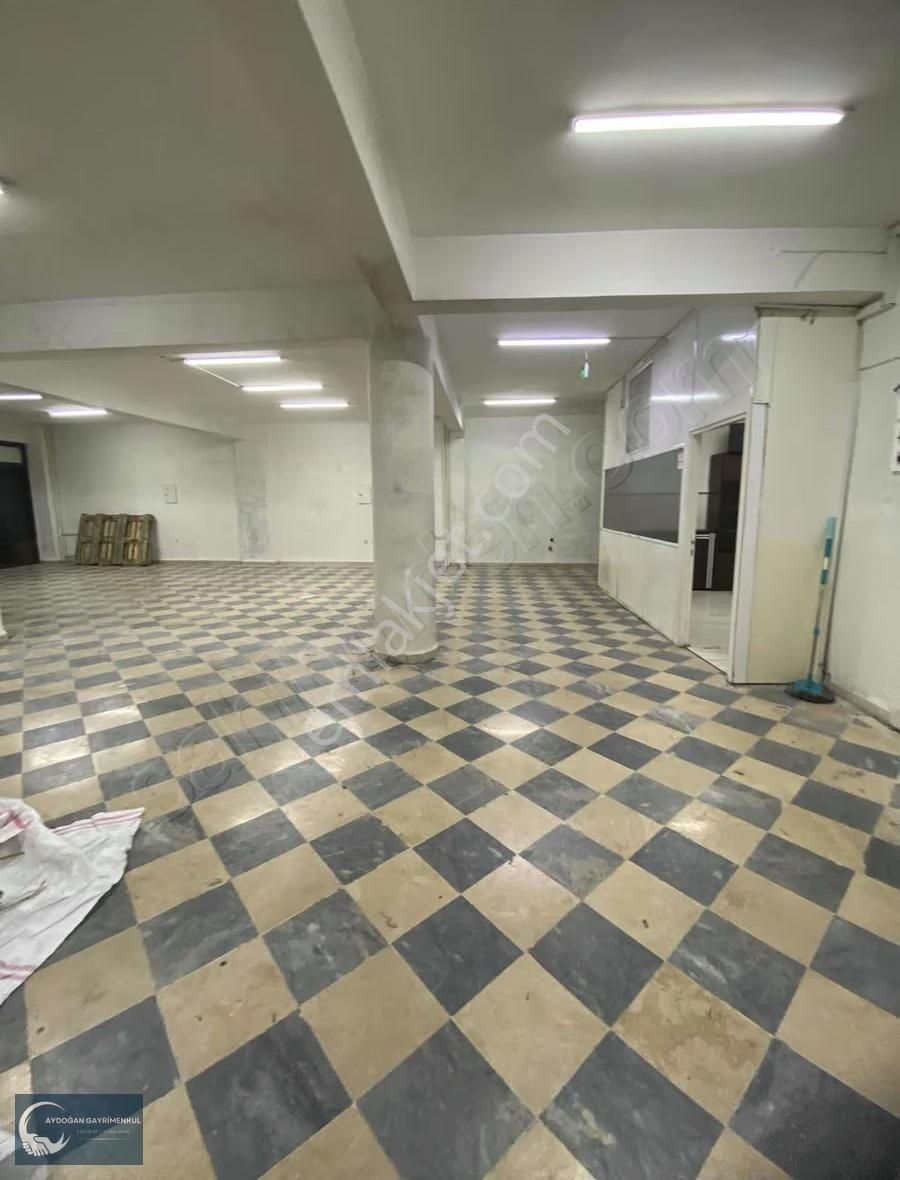 Sanayide Dericilerin İçinde 170 M2 Kiralık Mağaza - Görsel 7