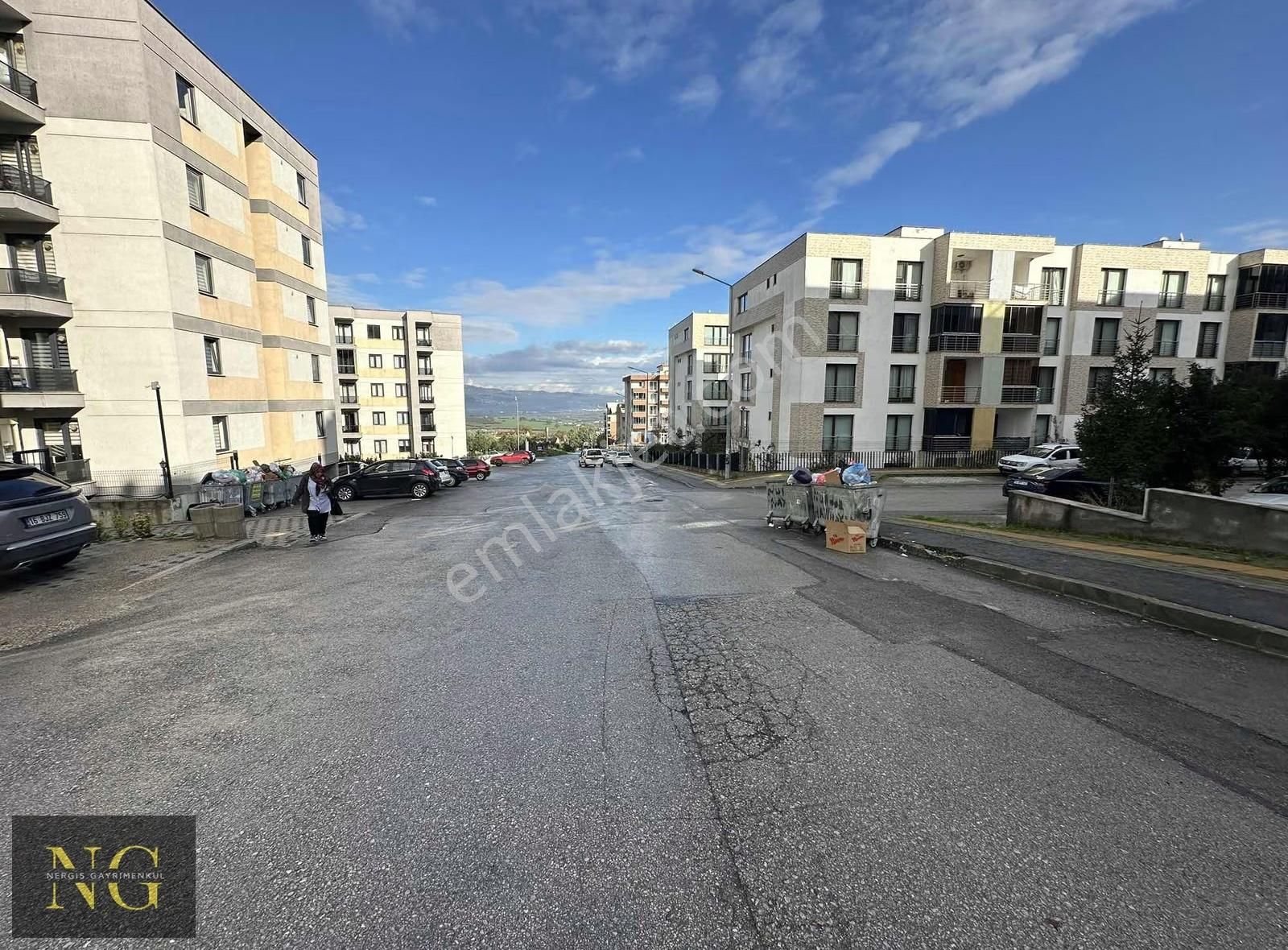 Nergisden Kiralık Site İçi Otoparklı Klimalı 1+1 Daire - Görsel 2