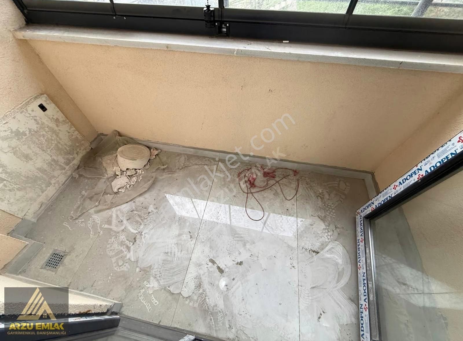 Arzu Emlaktan Esentepe Mah Satılık Sıfır Ebeveynbanyolu 3+1daire - Görsel 6