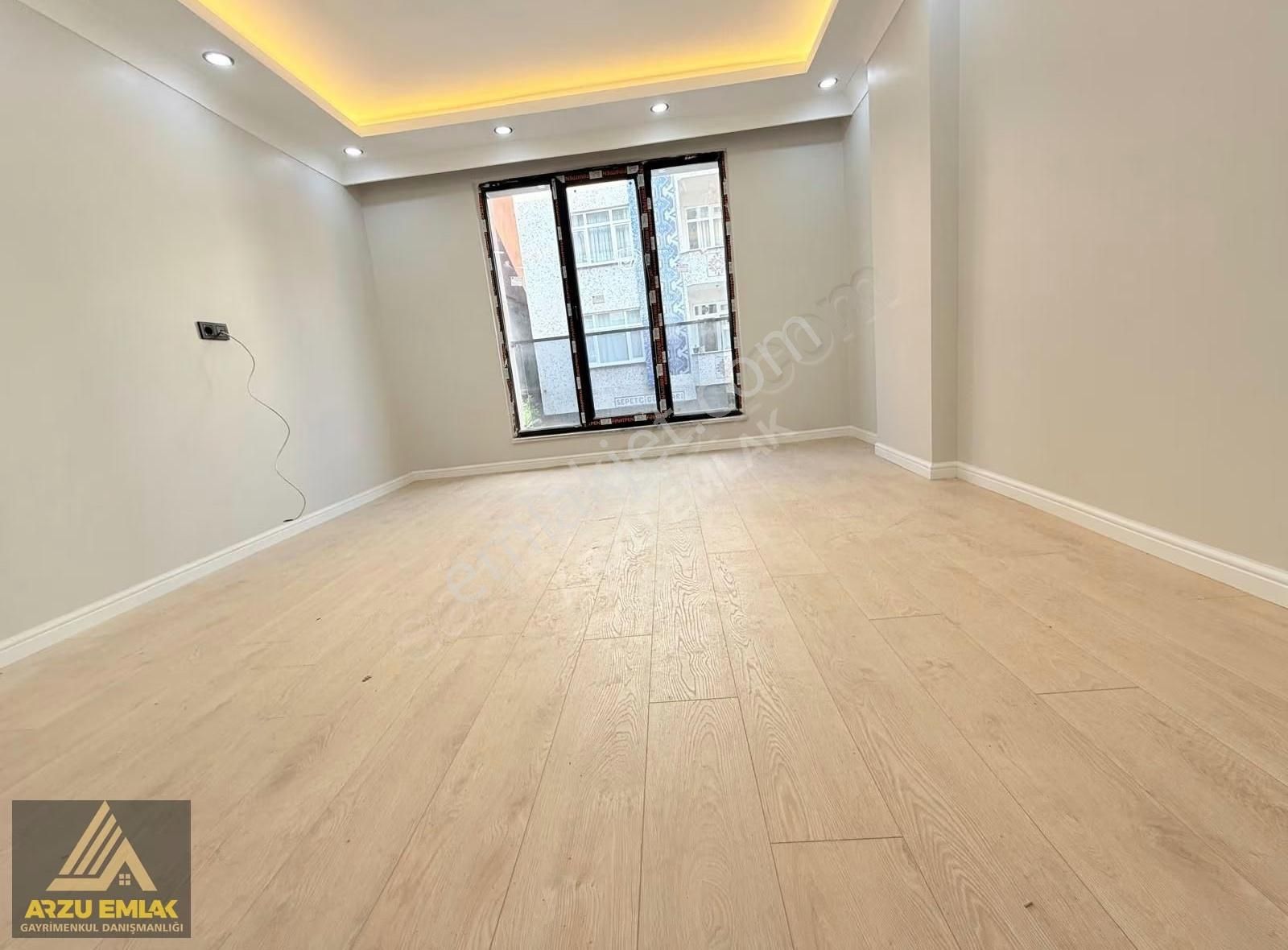 Arzu Emlaktan Yunusemre Mah. Satılık Asansörlü Sıfır 2+1 Daire - Görsel 25