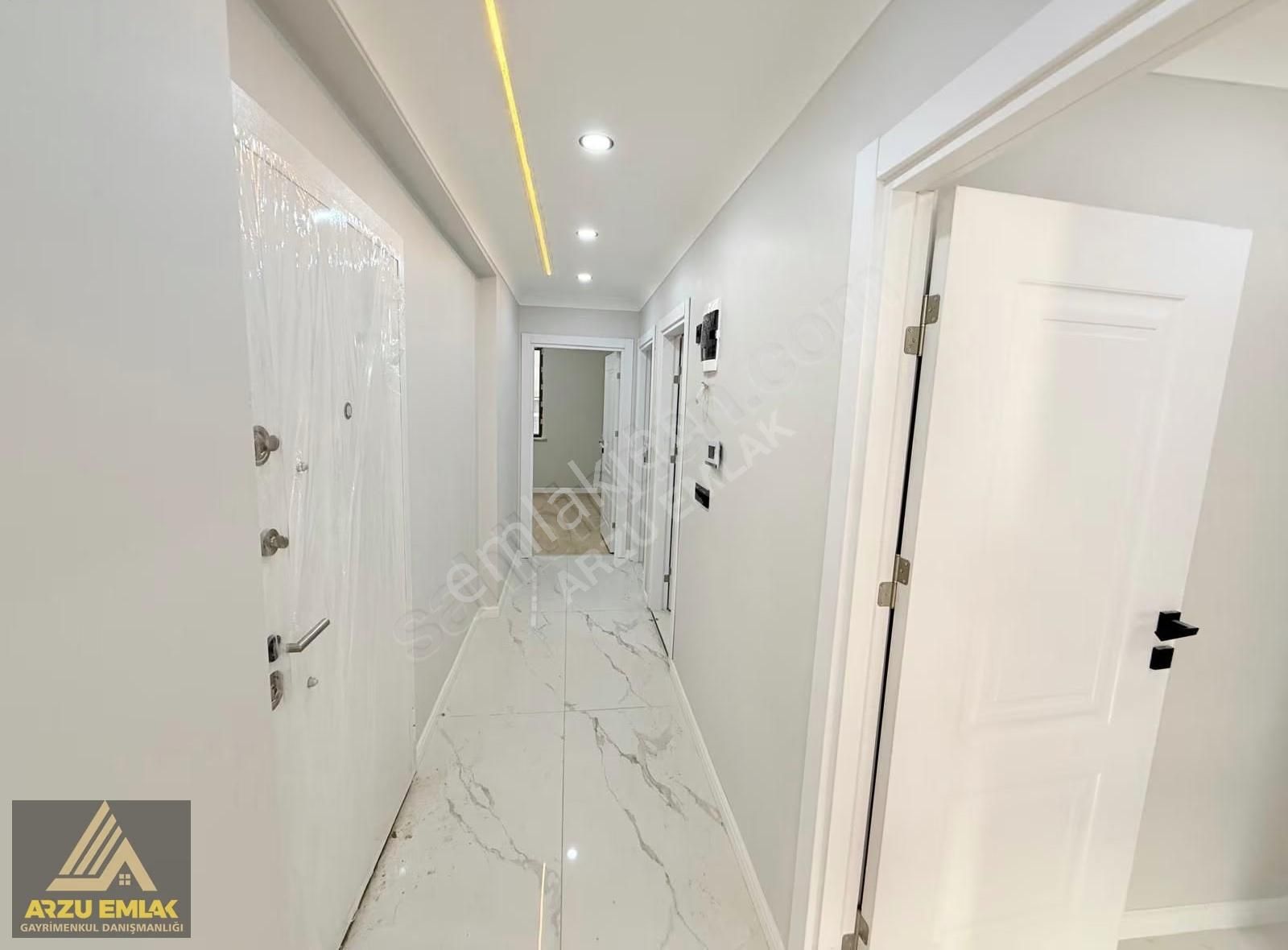Arzu Emlaktan Yunusemre Mah. Satılık Asansörlü Sıfır 2+1 Daire - Görsel 22