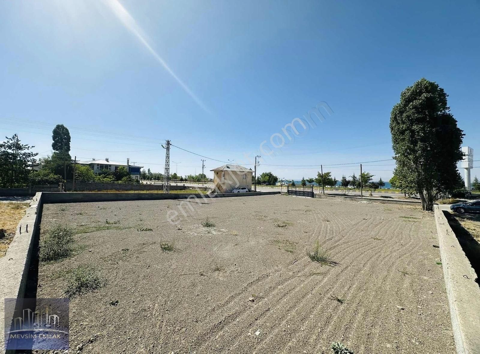 Edremit Sahile Ve Caddeye Sıfır Satılık 1009 M2 Ticari Arsa - Görsel 15
