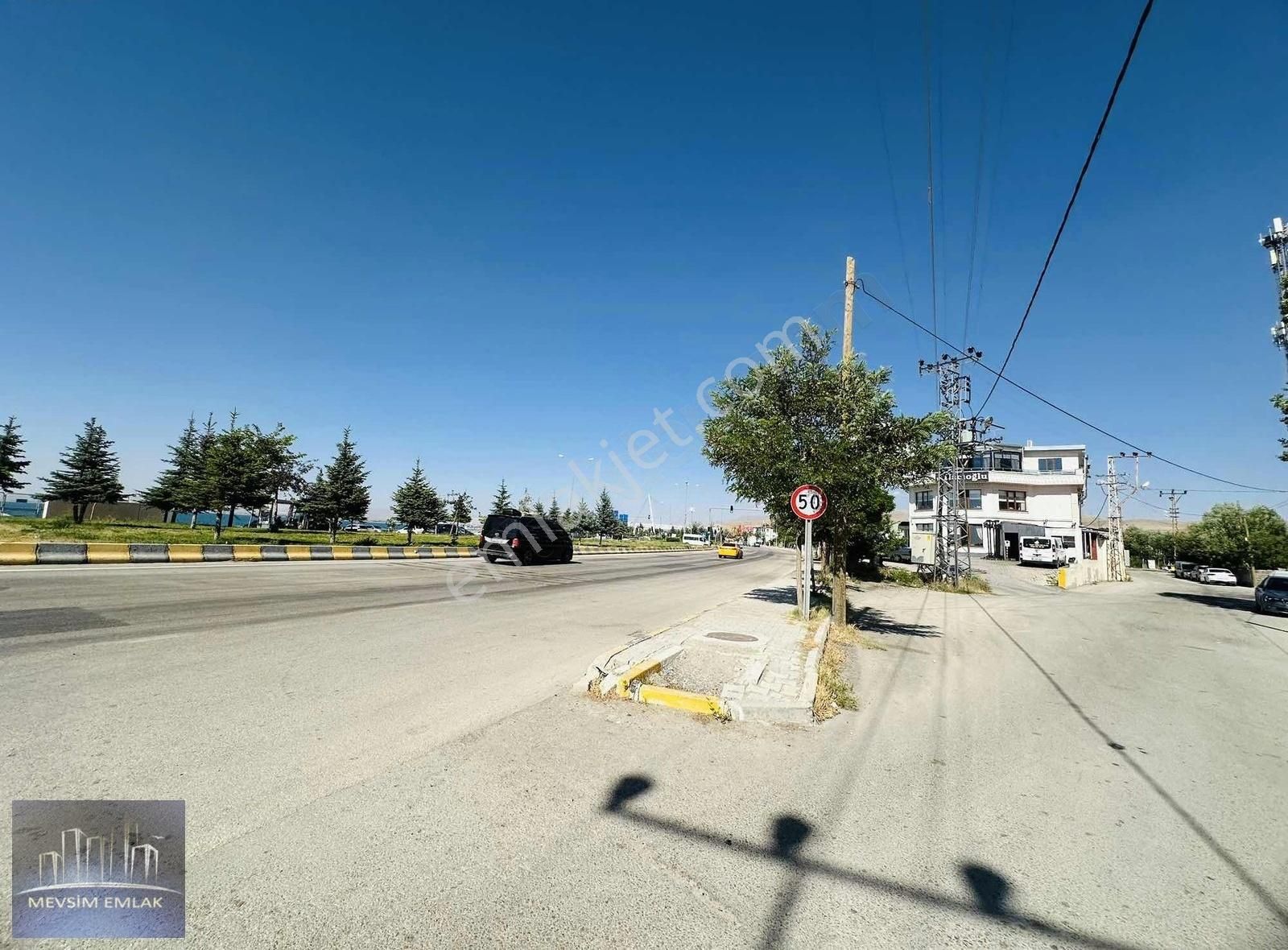 Edremit Sahile Ve Caddeye Sıfır Satılık 1009 M2 Ticari Arsa - Görsel 12