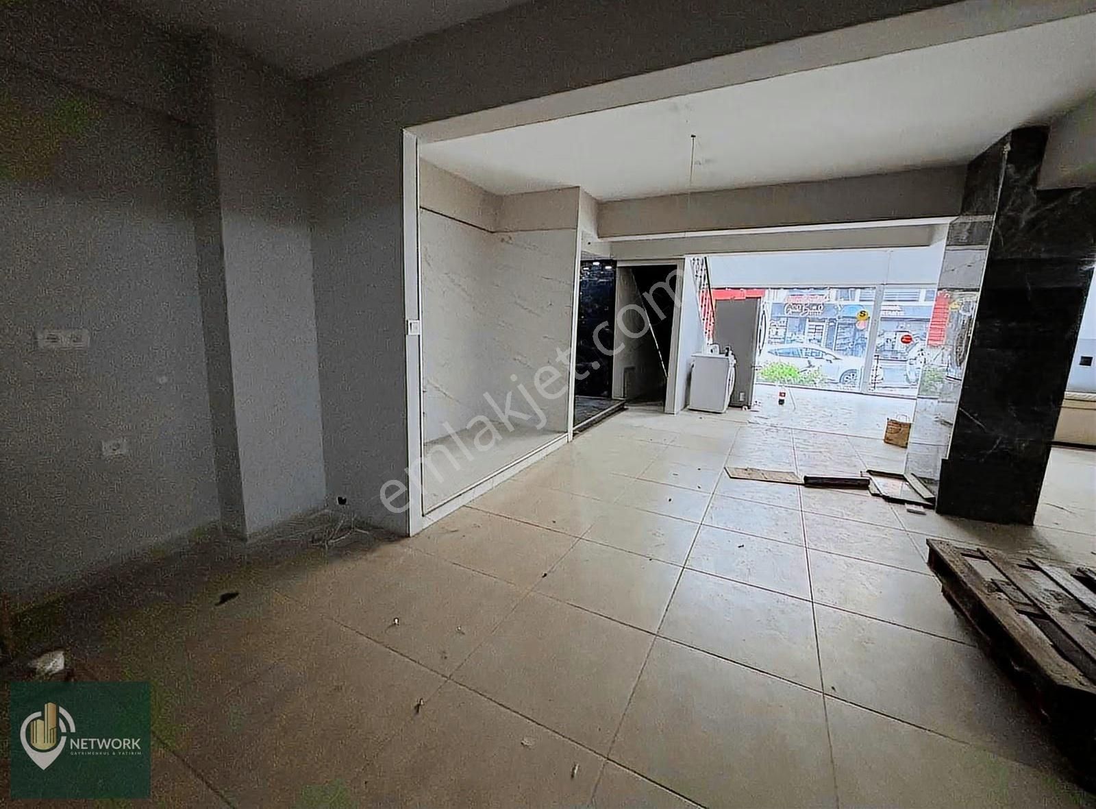 Mecidiyeköy'de Cadde Üzeri Bir Çok İş İçin Uygun 330 M2 Dükkan - Görsel 6