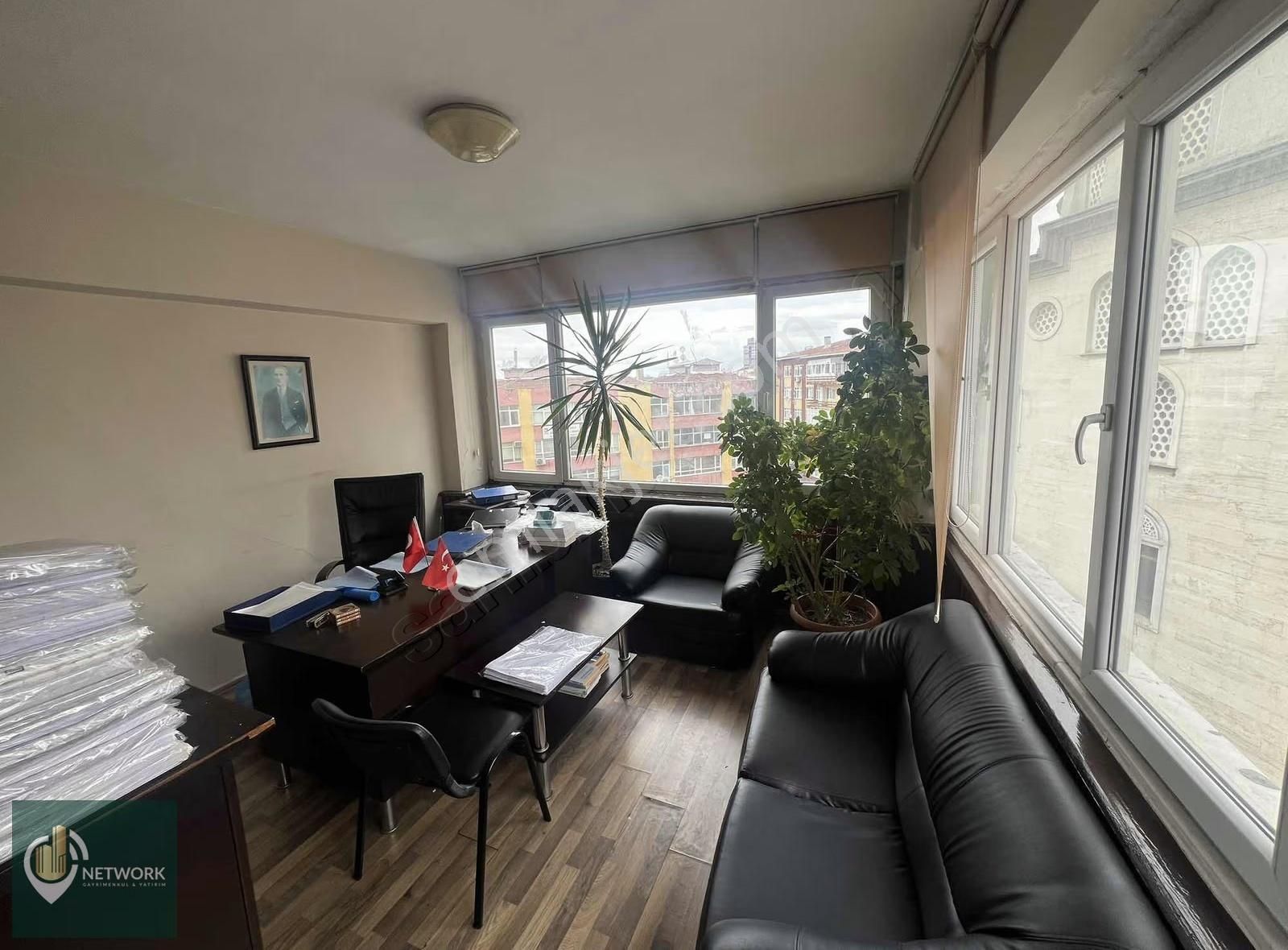 Merkezi Konumda Torun Centera Komşu Ferah 1+1 Kiralık Ofis - Görsel 3