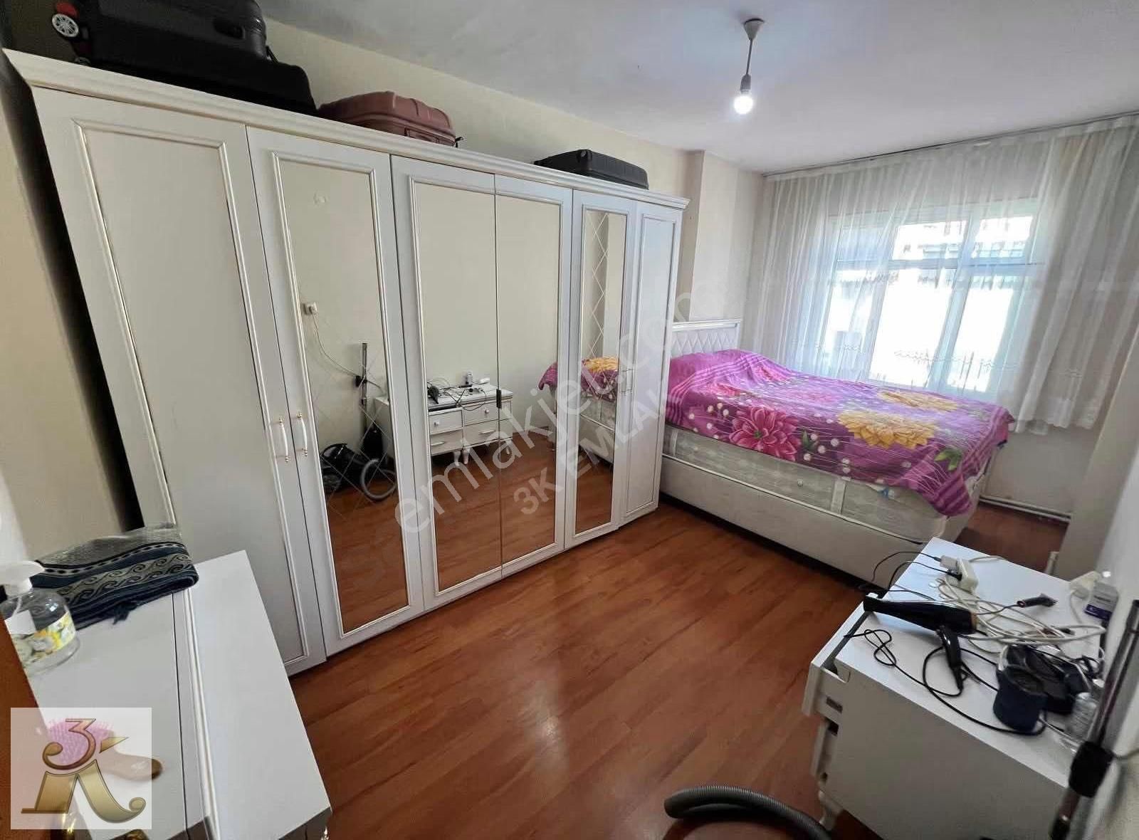 3k Emlak'tan Satılık Çift Balkonlu 110 M2 Daire - Görsel 10