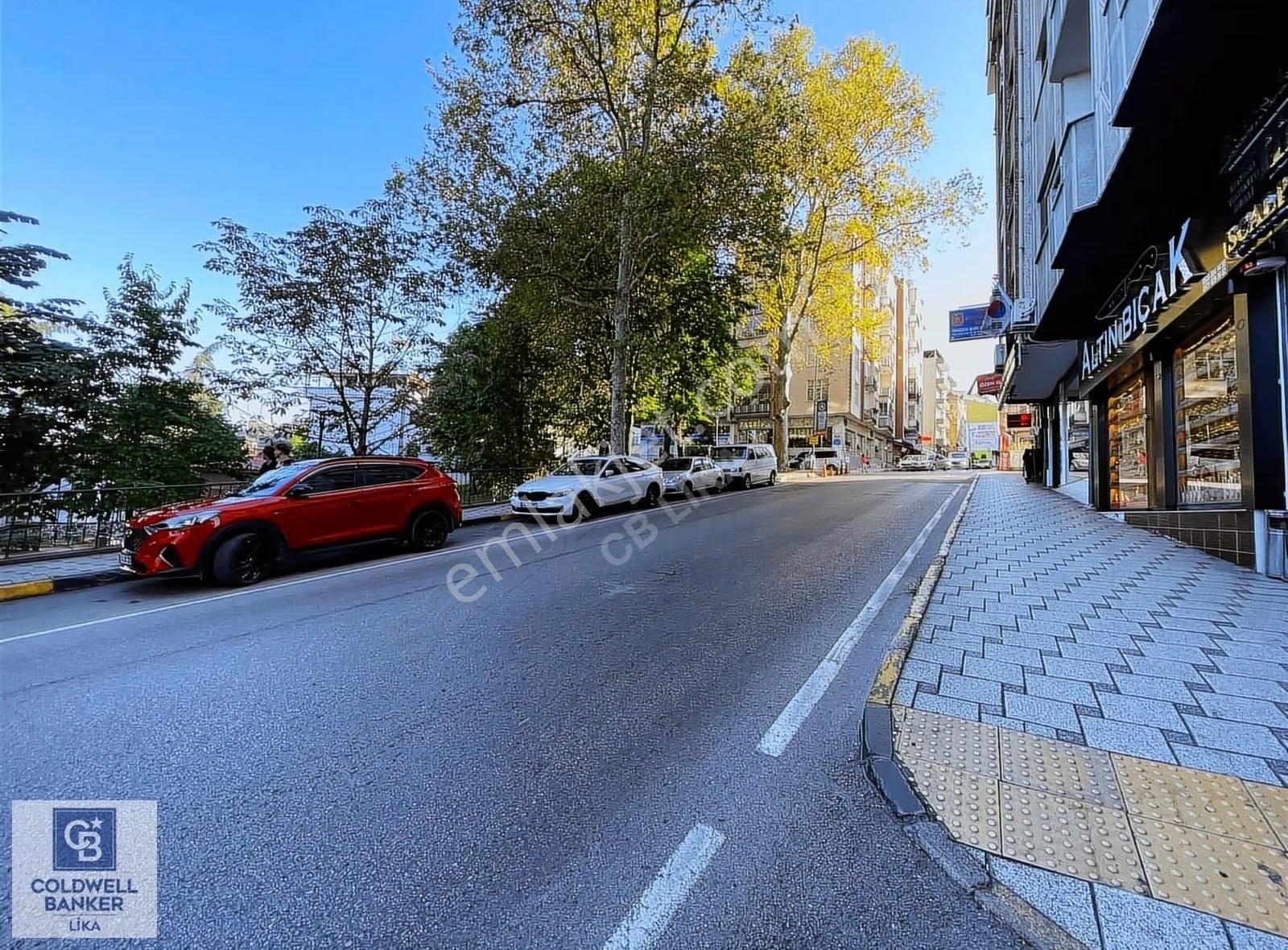 Taksim Yokuşunda !!!fırsat!!! Satılık Dubleks 5+1 Daire - Görsel 3