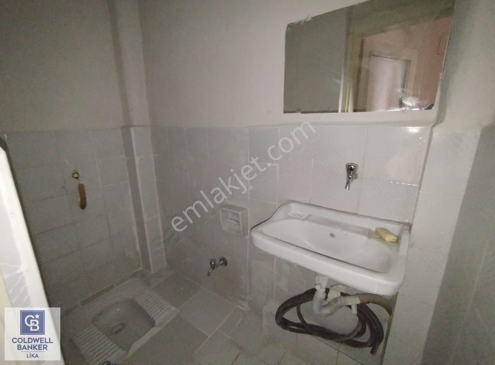 1 Nolu Erdoğdu Mah. Camiyanında Kiralık Daire - Görsel 7