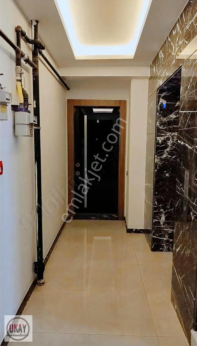 Bölgenin En Sakin Sitesinde 3+1 (eşyalı) - Görsel 14