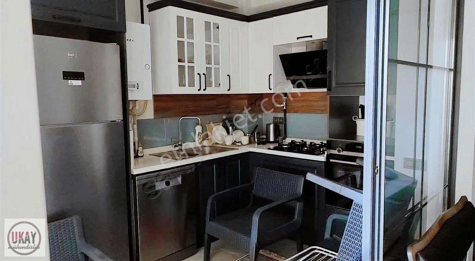 Bölgenin En Sakin Sitesinde 3+1 (eşyalı) - Görsel 10