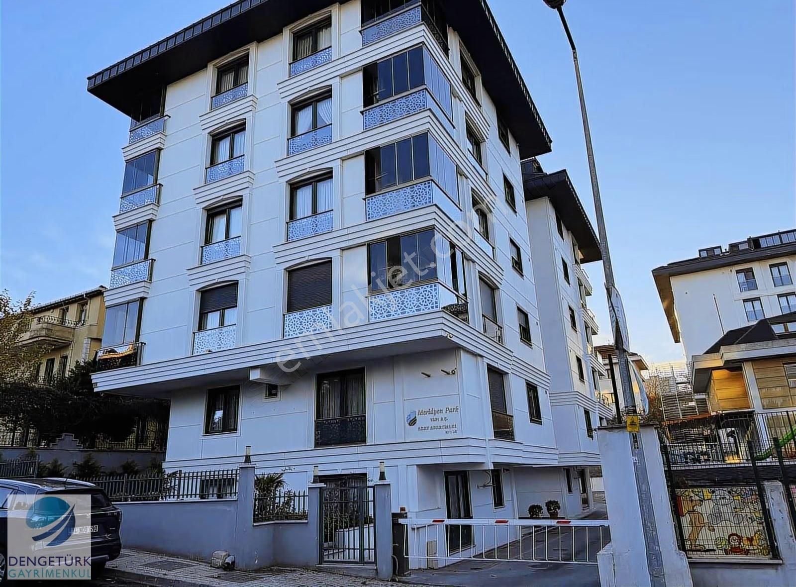 Bosna Bulvarina 50 M 3,5+1 155 M2 Ara Kat Daire