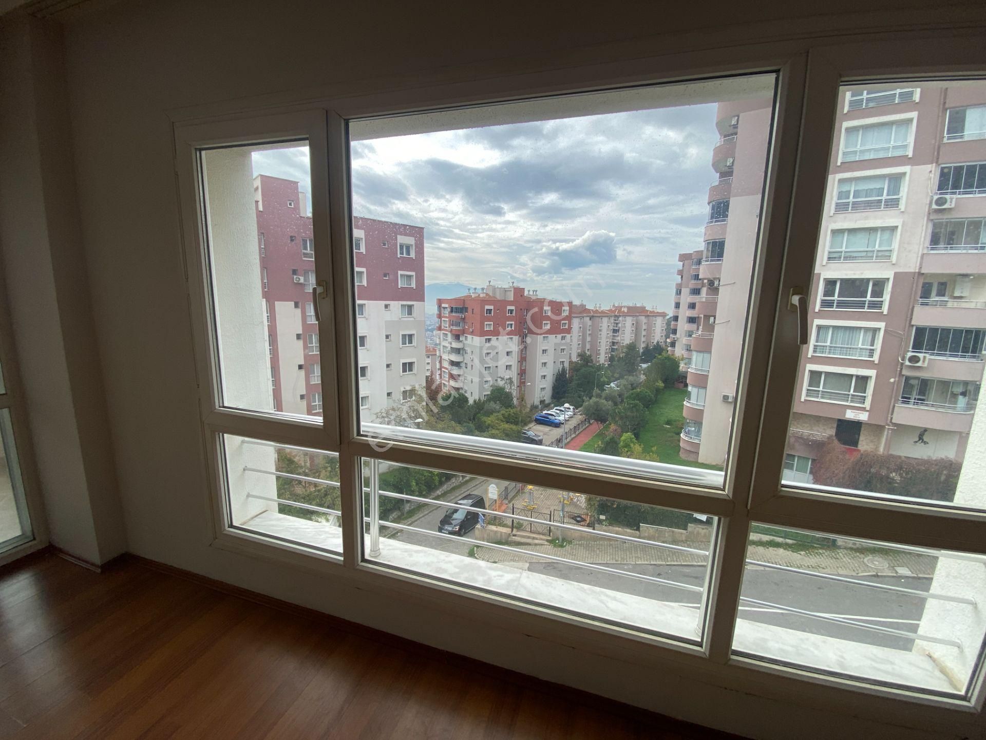 Körfez Mahallesi’nin En Güzel Konumunda Ferah Ve Geniş 4+1 Kiralık Daire - Görsel 8