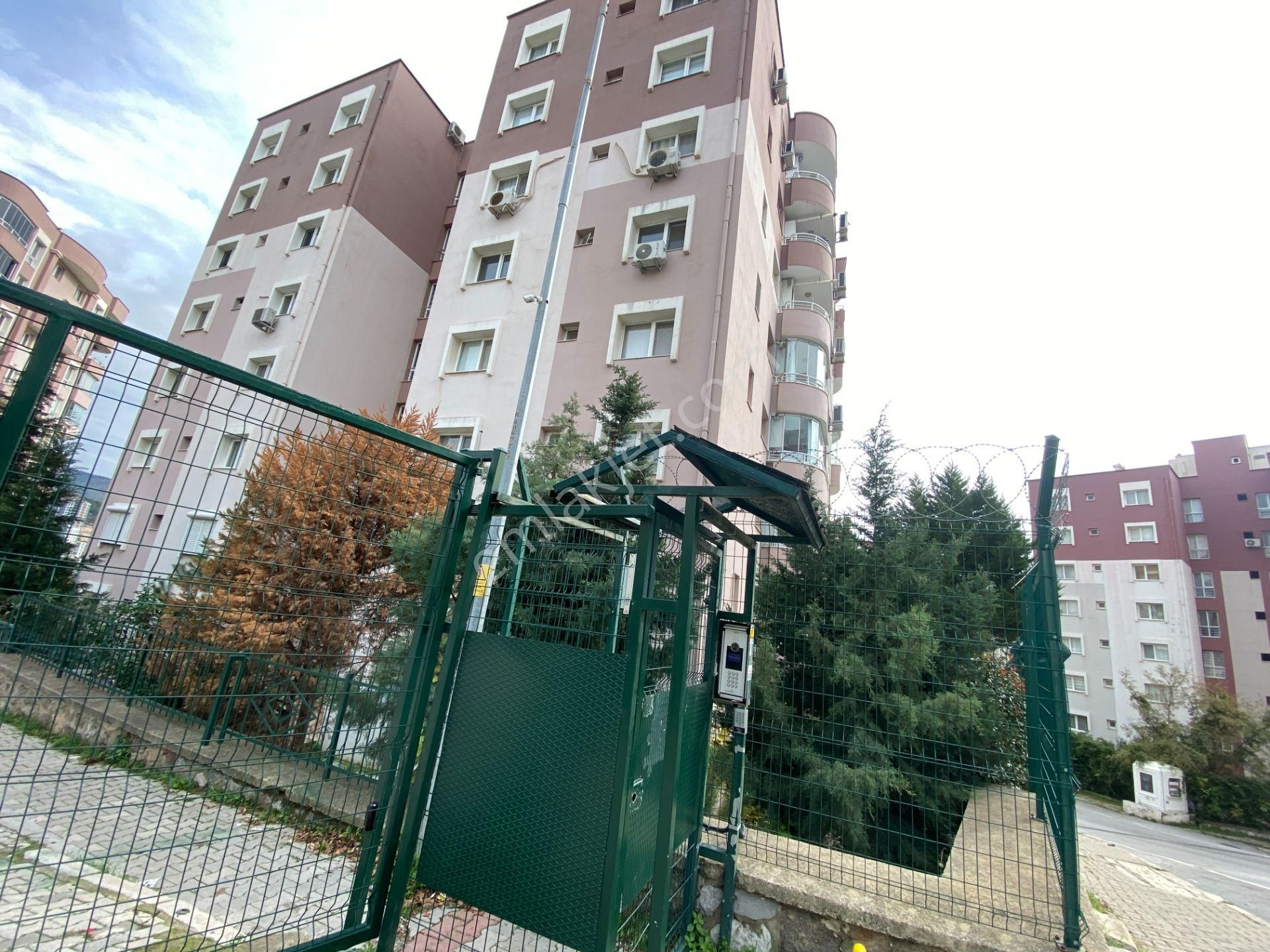 Körfez Mahallesi’nin En Güzel Konumunda Ferah Ve Geniş 4+1 Kiralık Daire - Görsel 30