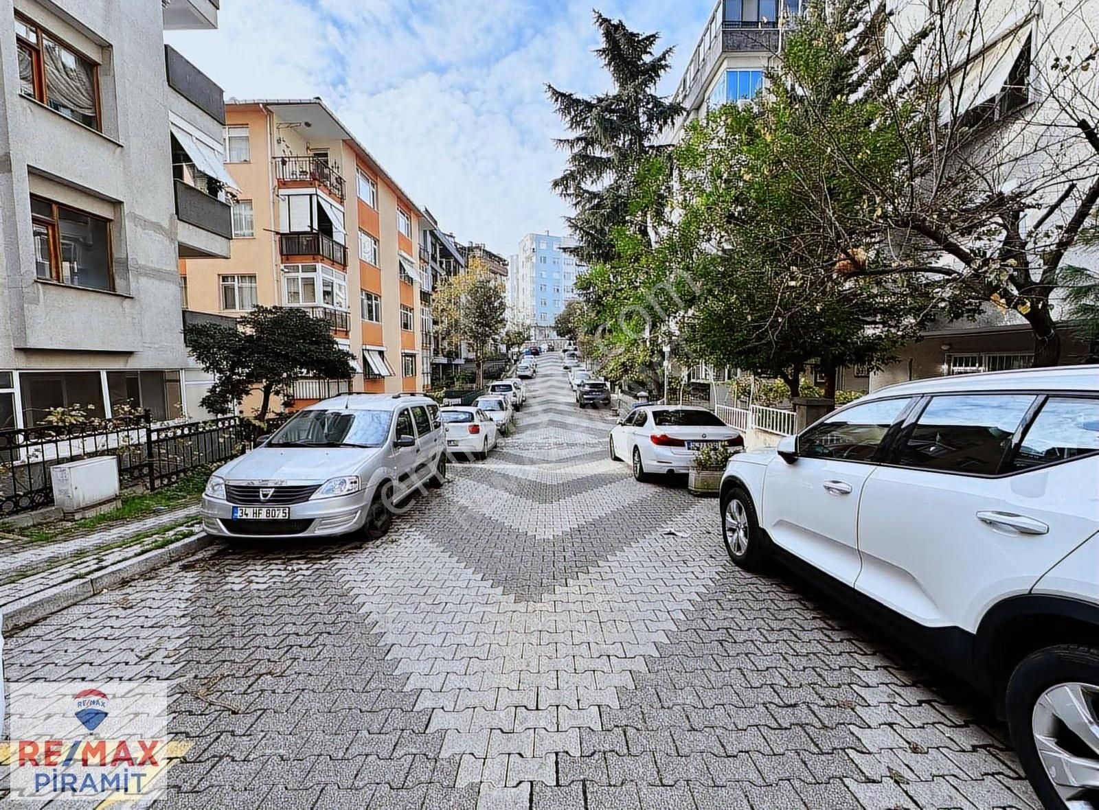 Acıbadem Sonbahar Sokakta Geniş Teraslı Aydınlık Dubleks Kiralık - Görsel 21