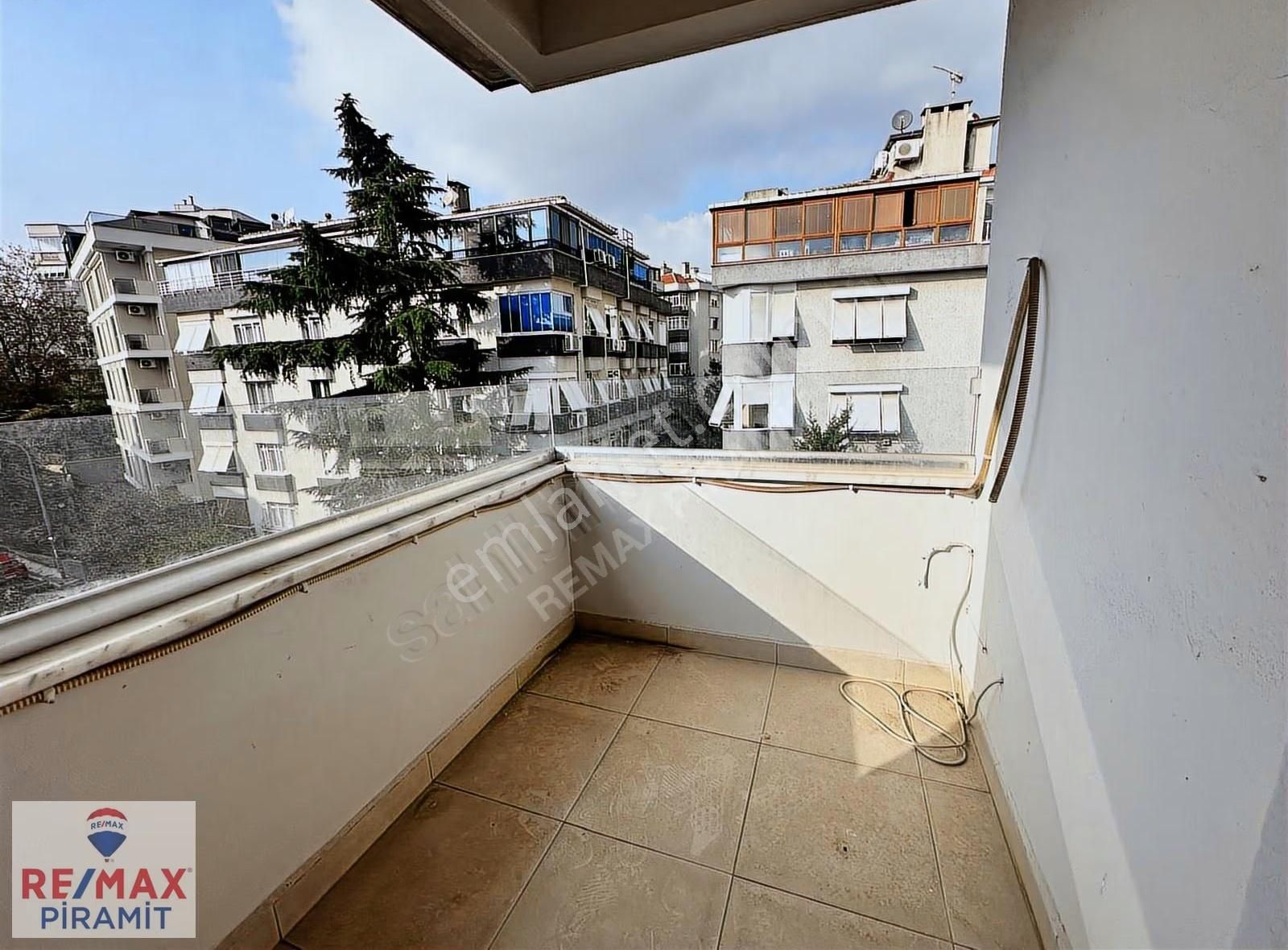Acıbadem Sonbahar Sokakta Geniş Teraslı Aydınlık Dubleks Kiralık - Görsel 20