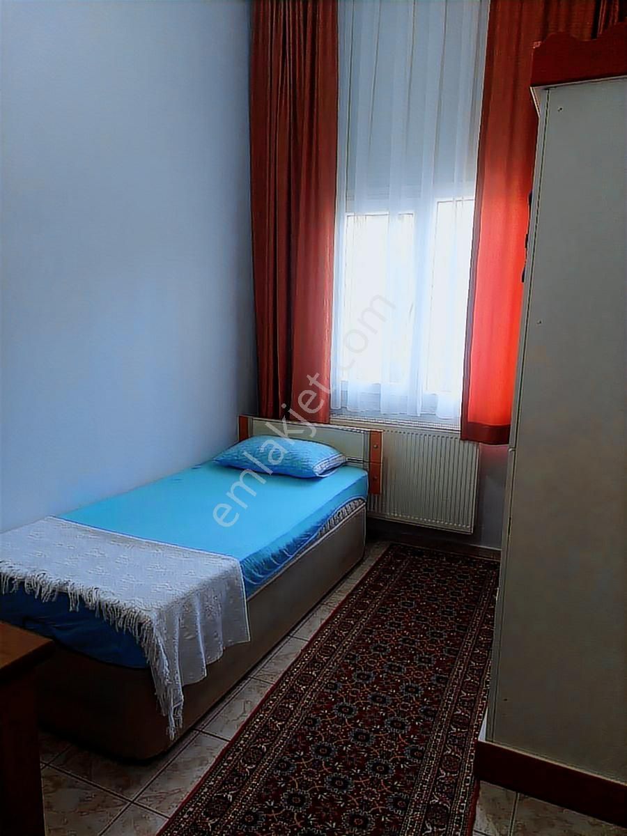 Atıfbey Mah.de 3+1 Eşyali Kiralık Daire - Görsel 7