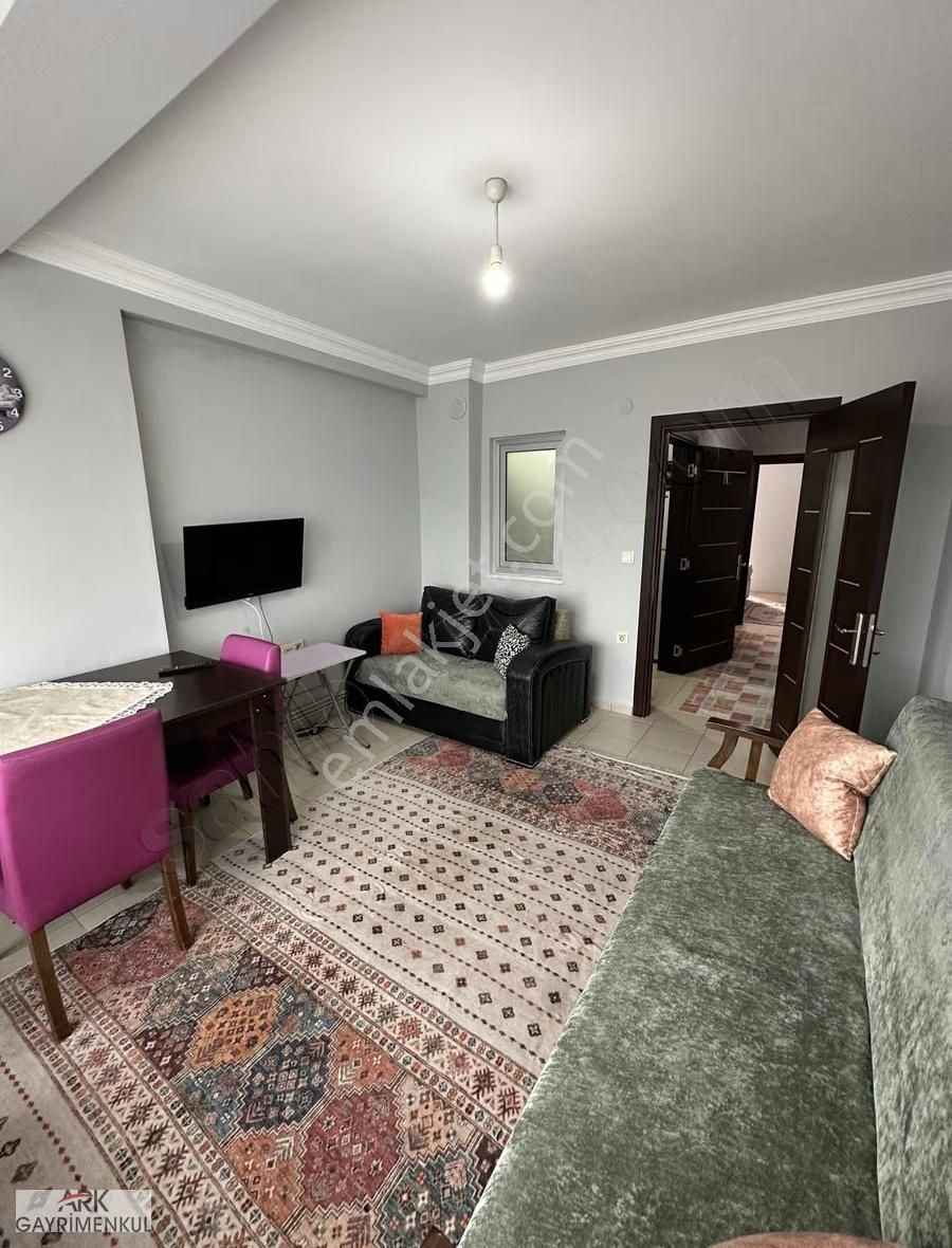 Diş Hastahanesi Yakınında Satılık 2+0 Eşyalı Yeni Boyalı Daire - Görsel 4