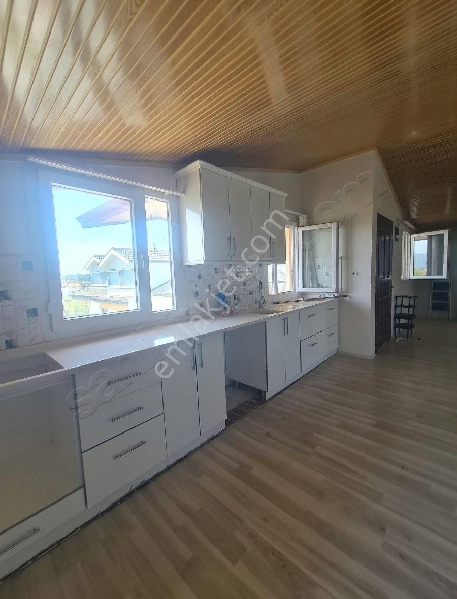 Çiftlik Mh.2+1 Kiralık Çatı Katı - Görsel 31