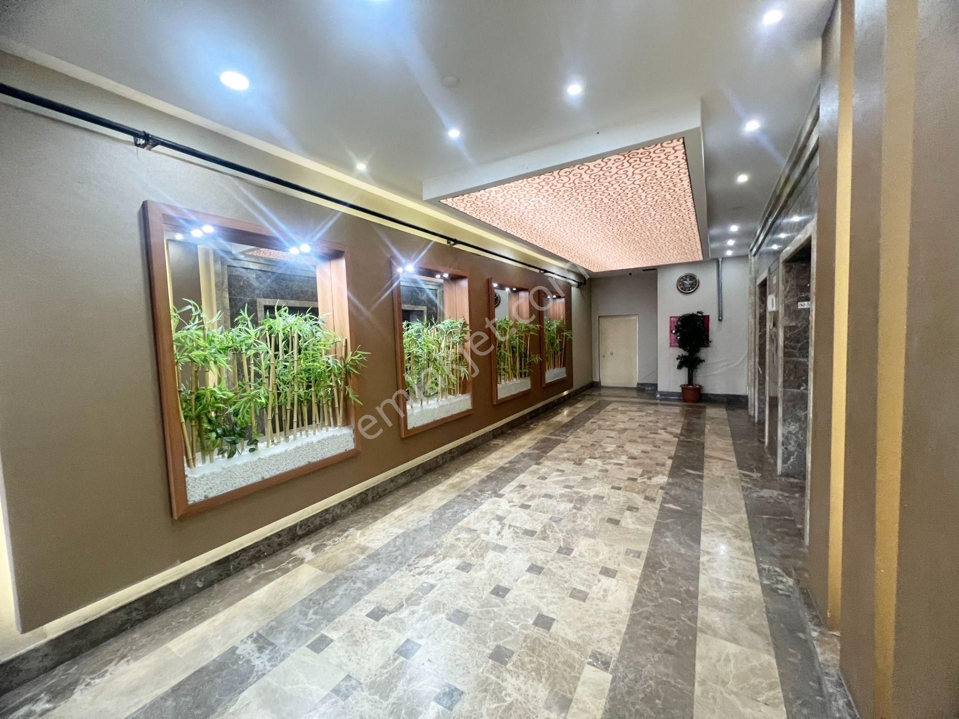 Sancaktepede Sitede Güney Cepheli Lüx Yapıda 4+1 Kiralık Daire - Görsel 38