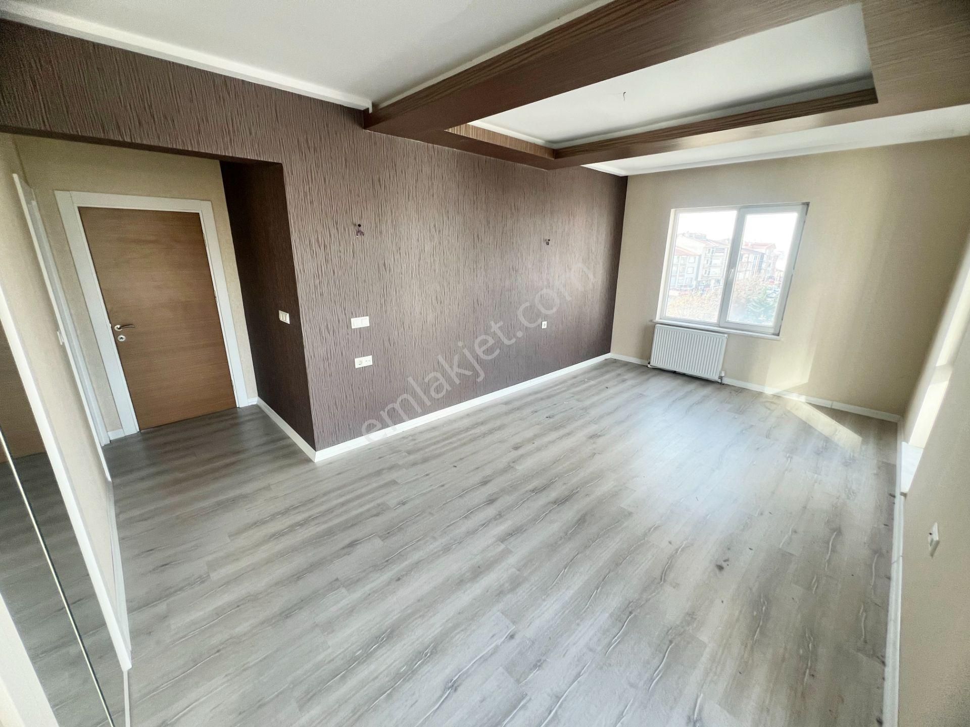 Sancaktepede Sitede Güney Cepheli Lüx Yapıda 4+1 Kiralık Daire - Görsel 29