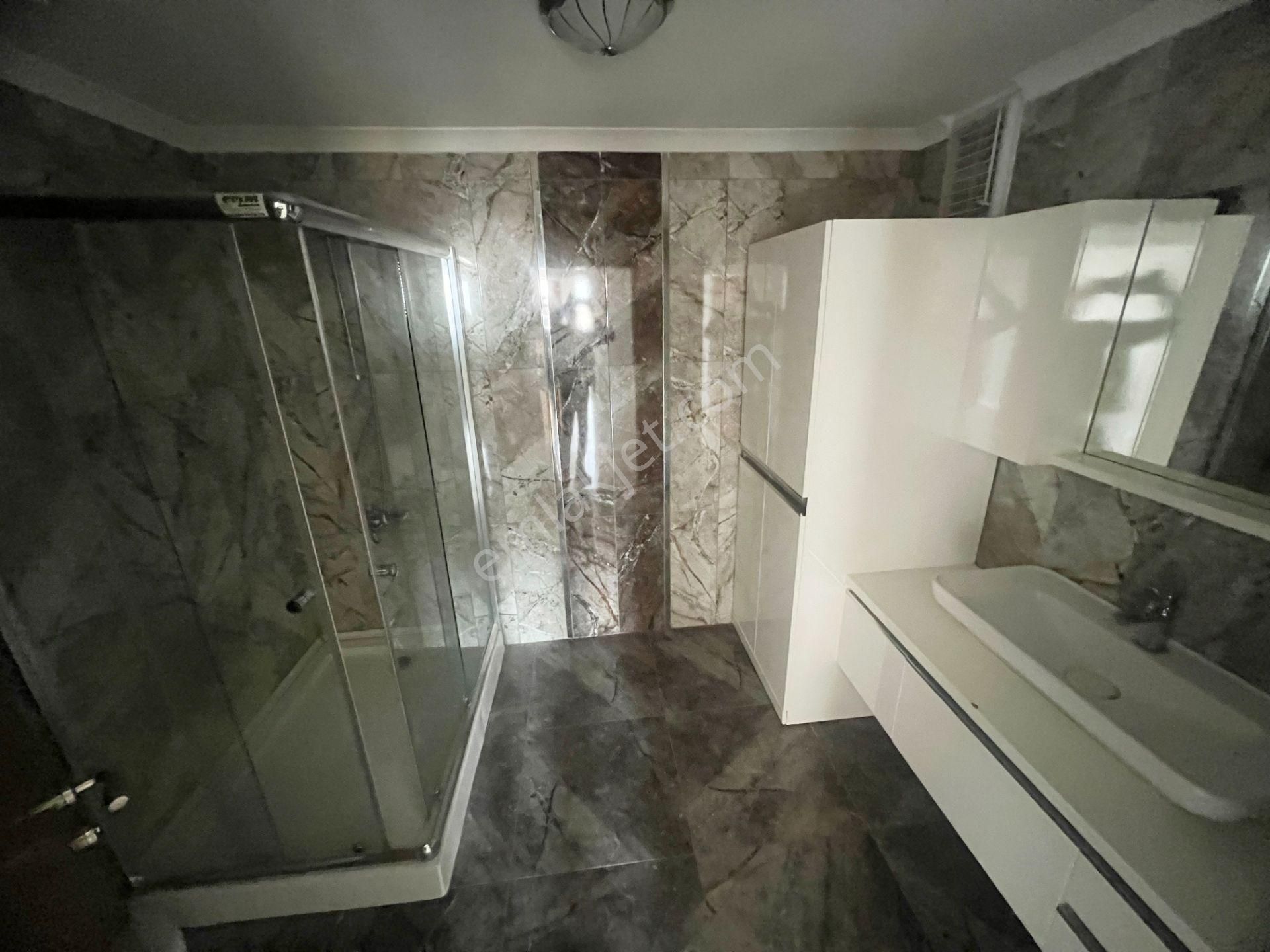 Sancaktepede Sitede Güney Cepheli Lüx Yapıda 4+1 Kiralık Daire - Görsel 34