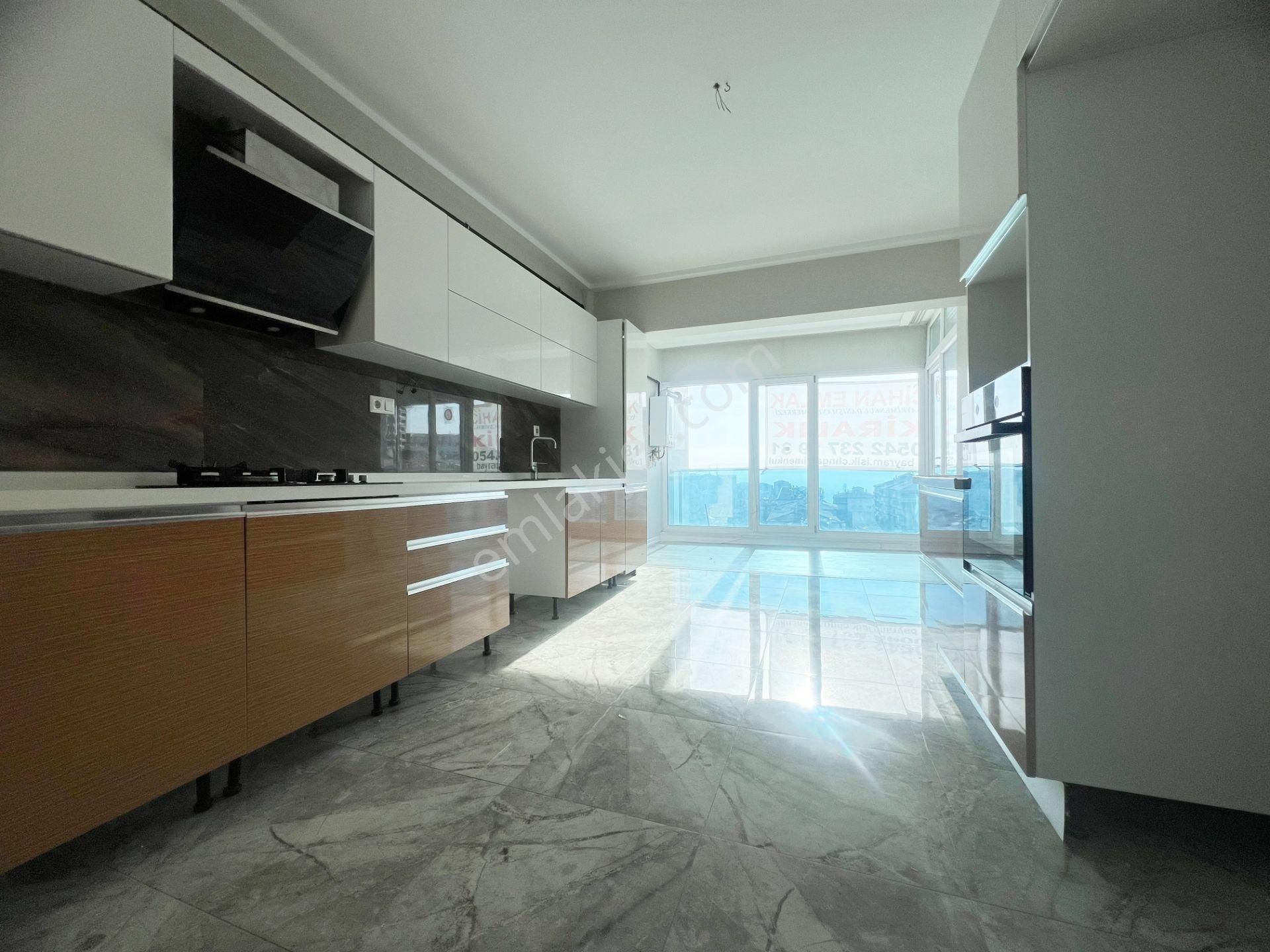 Sancaktepede Sitede Güney Cepheli Lüx Yapıda 4+1 Kiralık Daire - Görsel 5