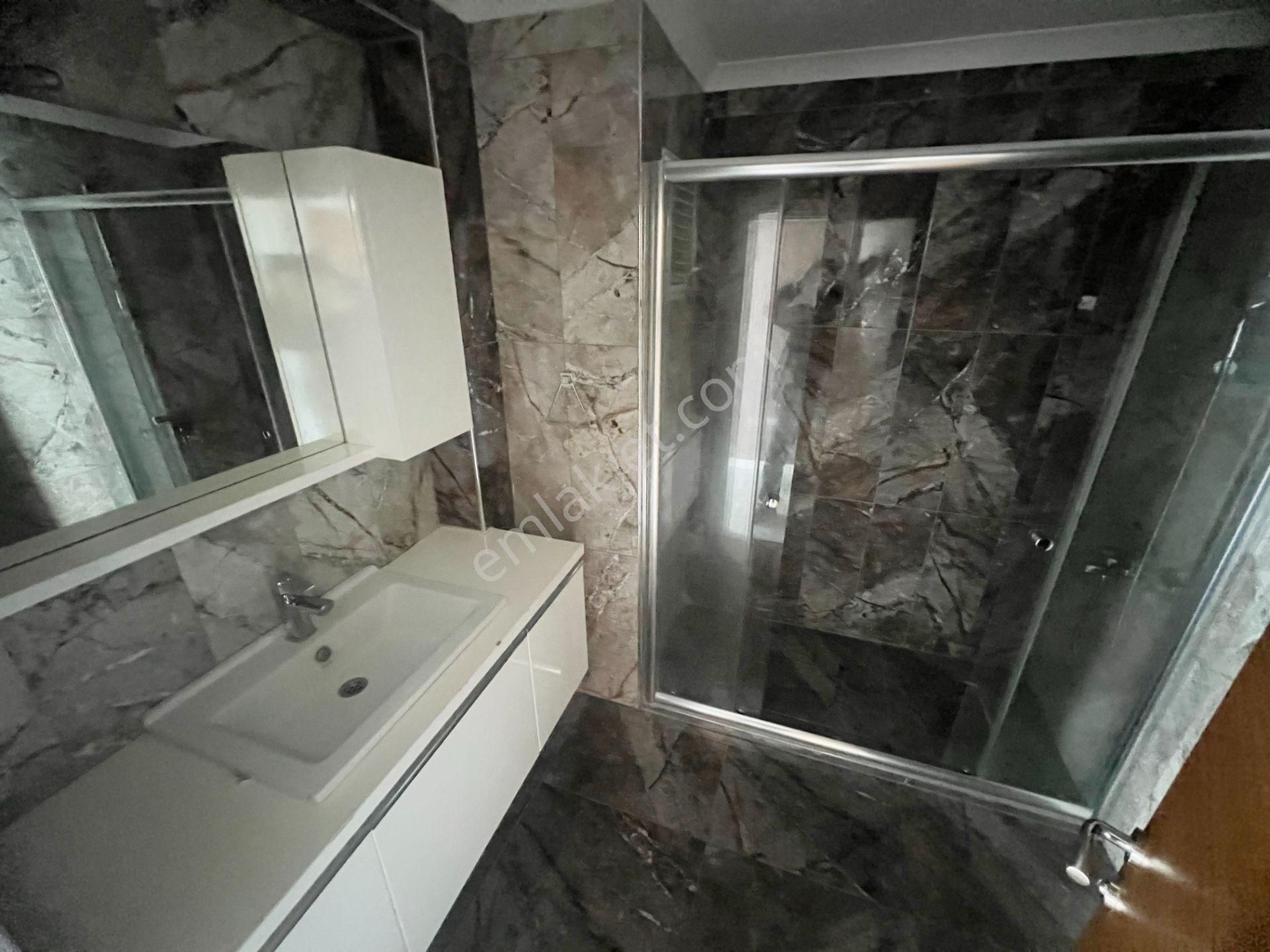 Sancaktepede Sitede Güney Cepheli Lüx Yapıda 4+1 Kiralık Daire - Görsel 31