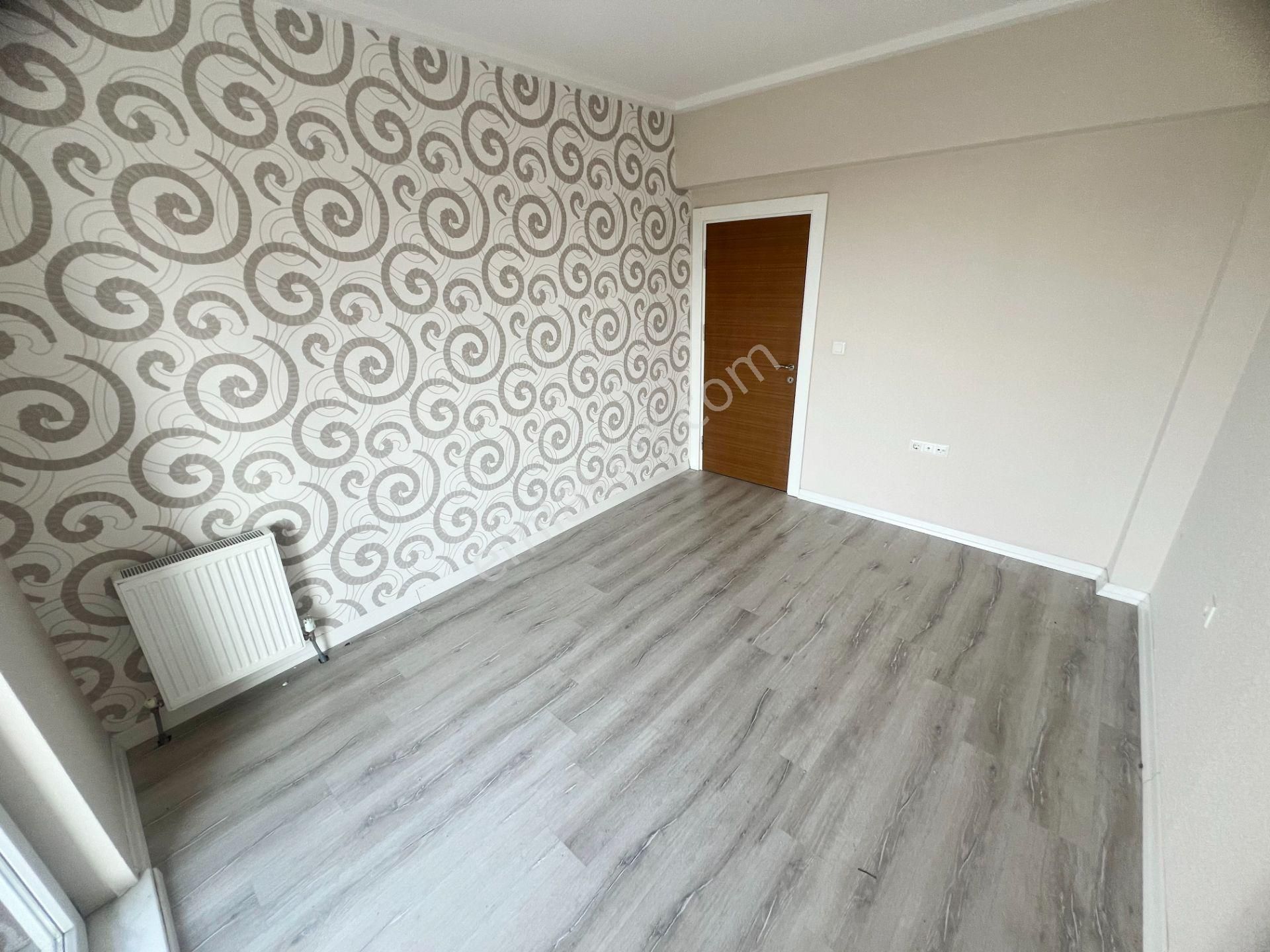 Sancaktepede Sitede Güney Cepheli Lüx Yapıda 4+1 Kiralık Daire - Görsel 22